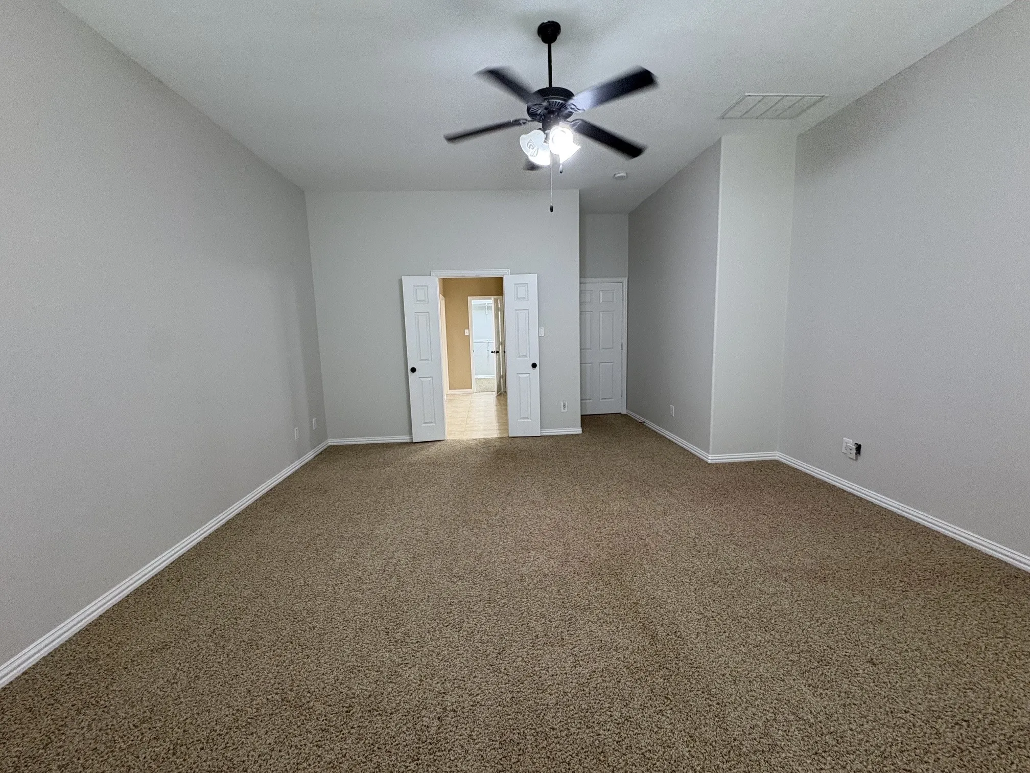 Single Family Residence For Rent in Kaufman County , 1006 Knoxbridge Road, Forney, Texas 75126, 5 Bedroom, 4 Bathroom, 2 Garage spaces, 3,842 Sqft, built in 2009, mls#21281852, Real Estate Agent in Forney, Homes For Rent in Kaufman county, Homes For Rent in Forney, Realtor in Forney Texas, Real Estate Brokerage Independent Realty Texas, Luminita Cordes Realtor