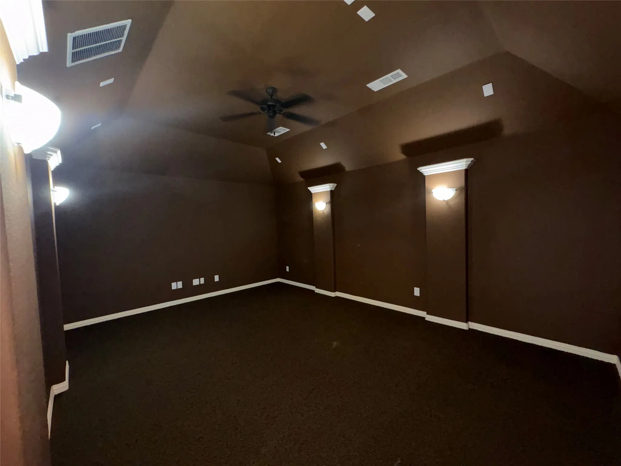 Single Family Residence For Rent in Kaufman County , 1006 Knoxbridge Road, Forney, Texas 75126, 5 Bedroom, 4 Bathroom, 2 Garage spaces, 3,842 Sqft, built in 2009, mls#21281852, Real Estate Agent in Forney, Homes For Rent in Kaufman county, Homes For Rent in Forney, Realtor in Forney Texas, Real Estate Brokerage Independent Realty Texas, Luminita Cordes Realtor