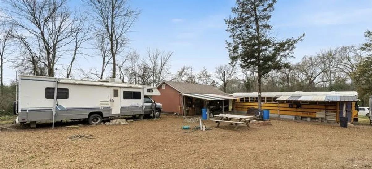 Improved Land For Sale in Henderson County , 9428 Rolling Acres Road, Tool, Texas 75143, 0, 0, Garage spaces, 0 Sqft, built in 0, mls#21303267, Real Estate Agent in Tool, Homes For Sale in Henderson county, Homes For Sale in Tool, Realtor in Tool Texas, Real Estate Brokerage Independent Realty Texas, Luminita Cordes Realtor