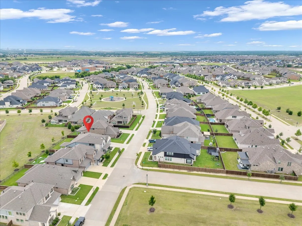 Single Family Residence For Sale in Johnson County , 1808 Cedar Bluff Parkway, Mansfield, Texas 76063, 4 Bedroom, 3 Bathroom, 3 Garage spaces, 3,444 Sqft, built in 2021, mls#21299332, Real Estate Agent in Mansfield, Homes For Sale in Johnson county, Homes For Sale in Mansfield, Realtor in Mansfield Texas, Real Estate Brokerage Independent Realty Texas, Luminita Cordes Realtor