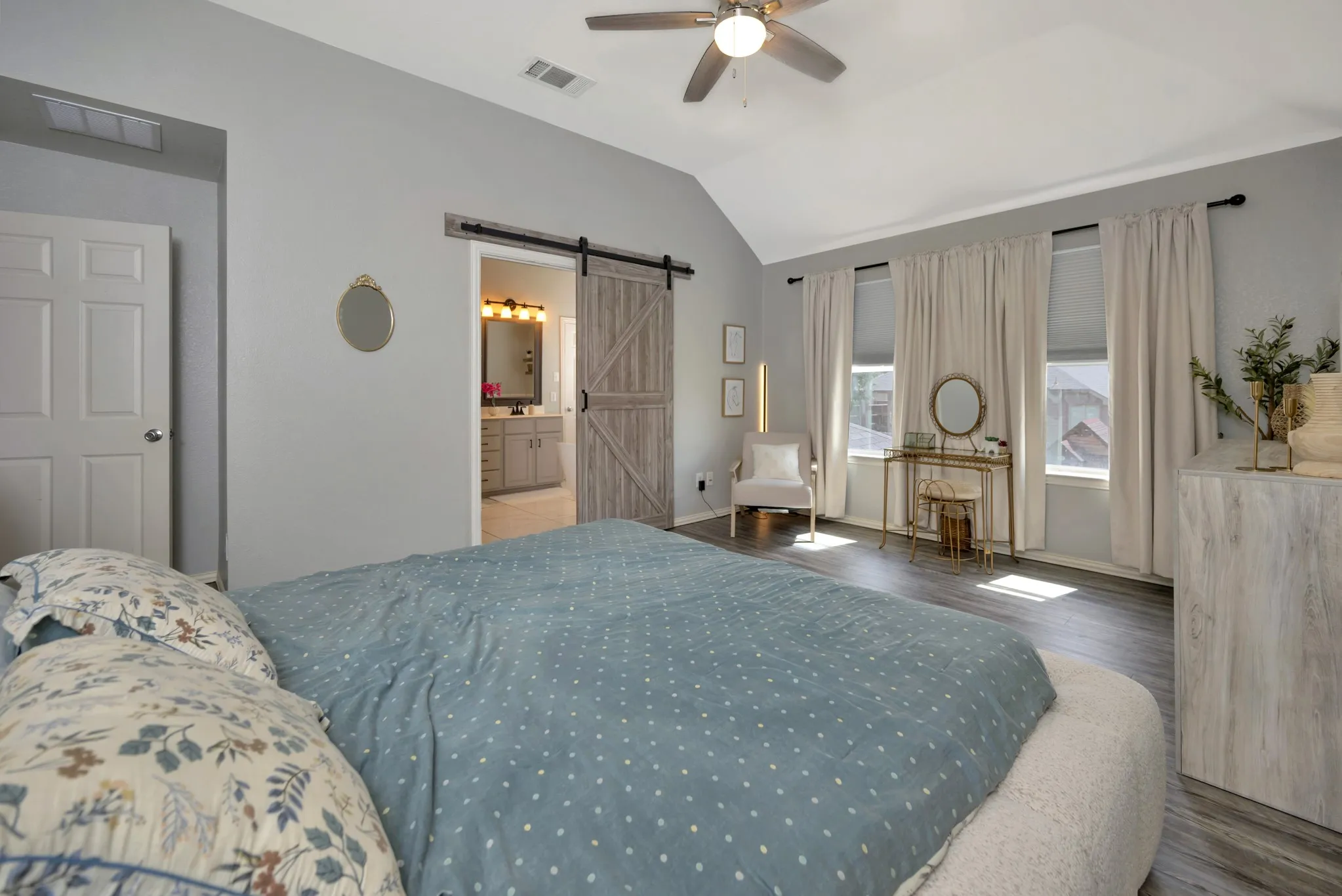 Single Family Residence For Sale in Collin County , 3104 Barkwood Drive, Mc Kinney, Texas 75071, 4 Bedroom, 3 Bathroom, 2 Garage spaces, 2,632 Sqft, built in 2008, mls#21293764, Real Estate Agent in Mc Kinney, Homes For Sale in Collin county, Homes For Sale in Mc Kinney, Realtor in Mc Kinney Texas, Real Estate Brokerage Independent Realty Texas, Luminita Cordes Realtor