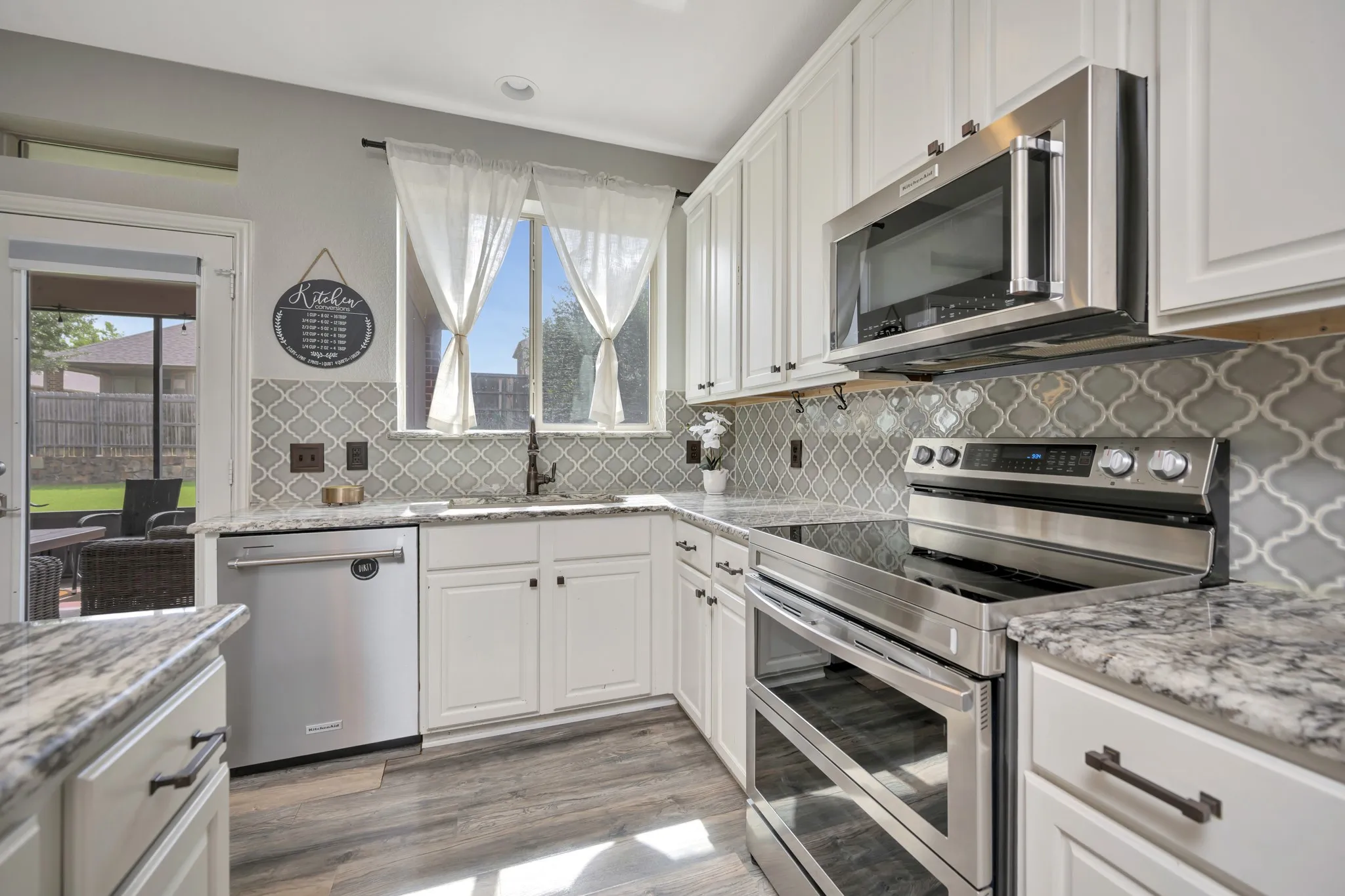 Single Family Residence For Sale in Collin County , 3104 Barkwood Drive, Mc Kinney, Texas 75071, 4 Bedroom, 3 Bathroom, 2 Garage spaces, 2,632 Sqft, built in 2008, mls#21293764, Real Estate Agent in Mc Kinney, Homes For Sale in Collin county, Homes For Sale in Mc Kinney, Realtor in Mc Kinney Texas, Real Estate Brokerage Independent Realty Texas, Luminita Cordes Realtor