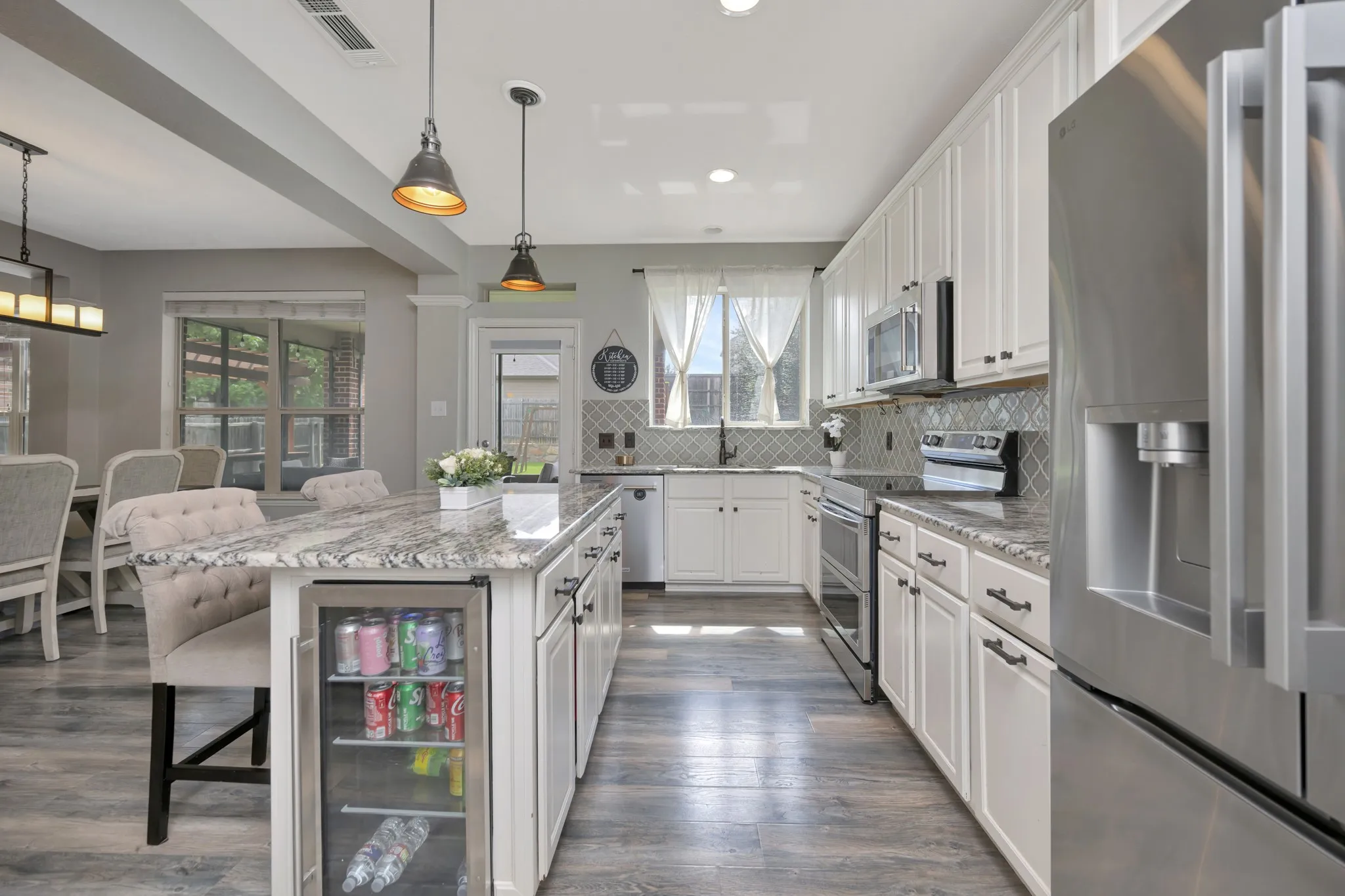 Single Family Residence For Sale in Collin County , 3104 Barkwood Drive, Mc Kinney, Texas 75071, 4 Bedroom, 3 Bathroom, 2 Garage spaces, 2,632 Sqft, built in 2008, mls#21293764, Real Estate Agent in Mc Kinney, Homes For Sale in Collin county, Homes For Sale in Mc Kinney, Realtor in Mc Kinney Texas, Real Estate Brokerage Independent Realty Texas, Luminita Cordes Realtor