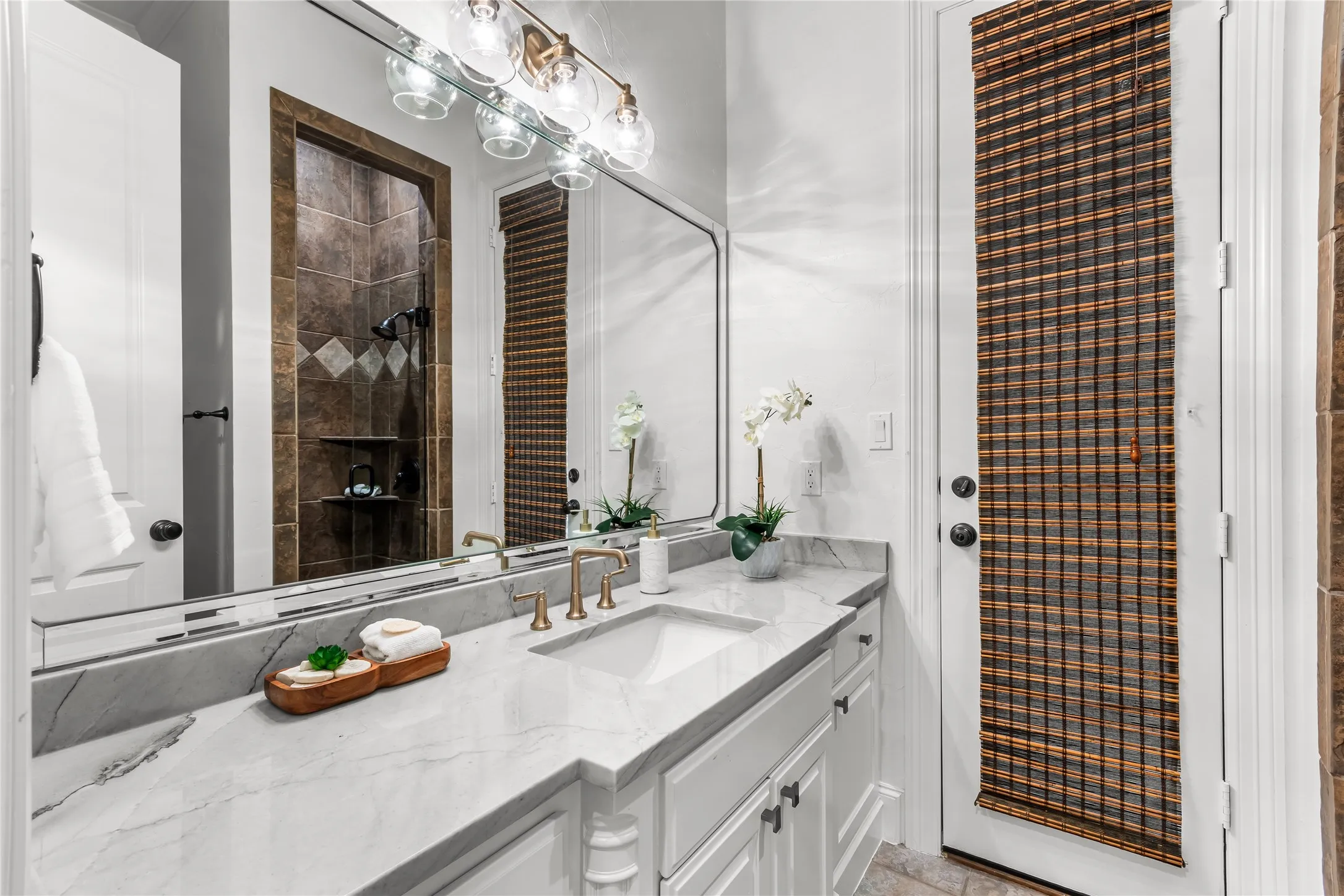 Single Family Residence For Sale in Collin County , 5420 Oak Bend Trail, Celina, Texas 75078, 4 Bedroom, 4 Bathroom, 3 Garage spaces, 3,713 Sqft, built in 2006, mls#21299168, Real Estate Agent in Celina, Homes For Sale in Collin county, Homes For Sale in Celina, Realtor in Celina Texas, Real Estate Brokerage Independent Realty Texas, Luminita Cordes Realtor