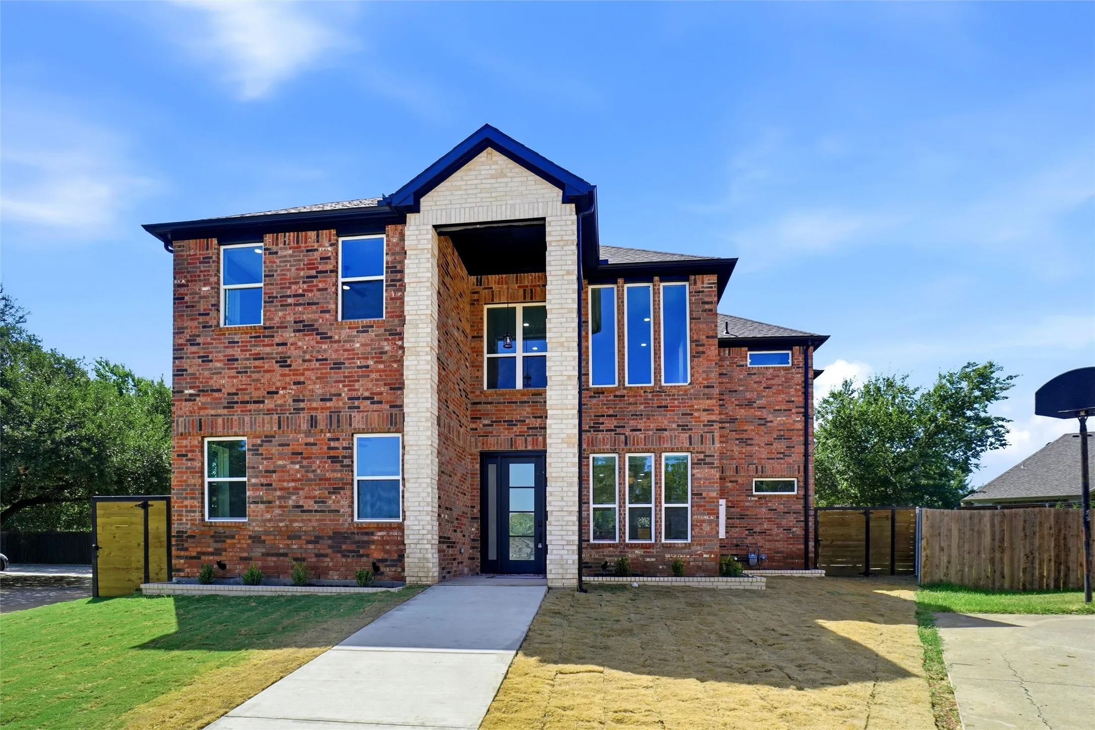 Single Family Residence For Rent in Tarrant County , 400 Hideaway Court, Euless, Texas 76039, 5 Bedroom, 5 Bathroom, 2 Garage spaces, 2,981 Sqft, built in 2026, mls#21304422, Real Estate Agent in Euless, Homes For Rent in Tarrant county, Homes For Rent in Euless, Realtor in Euless Texas, Real Estate Brokerage Independent Realty Texas, Luminita Cordes Realtor