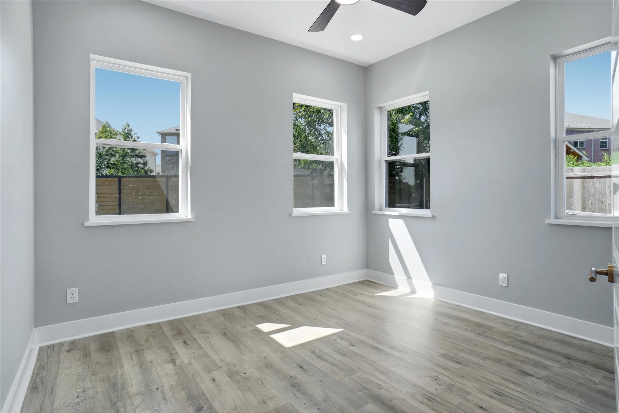 Single Family Residence For Rent in Tarrant County , 400 Hideaway Court, Euless, Texas 76039, 5 Bedroom, 5 Bathroom, 2 Garage spaces, 2,981 Sqft, built in 2026, mls#21304422, Real Estate Agent in Euless, Homes For Rent in Tarrant county, Homes For Rent in Euless, Realtor in Euless Texas, Real Estate Brokerage Independent Realty Texas, Luminita Cordes Realtor