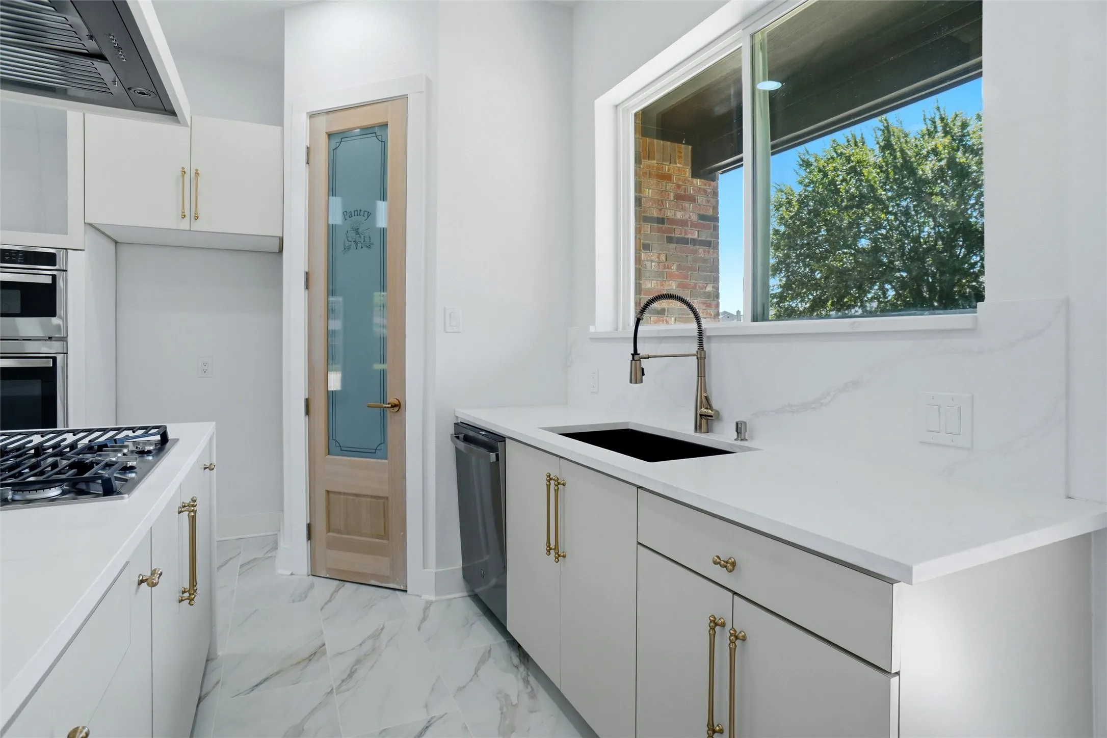 Single Family Residence For Rent in Tarrant County , 400 Hideaway Court, Euless, Texas 76039, 5 Bedroom, 5 Bathroom, 2 Garage spaces, 2,981 Sqft, built in 2026, mls#21304422, Real Estate Agent in Euless, Homes For Rent in Tarrant county, Homes For Rent in Euless, Realtor in Euless Texas, Real Estate Brokerage Independent Realty Texas, Luminita Cordes Realtor