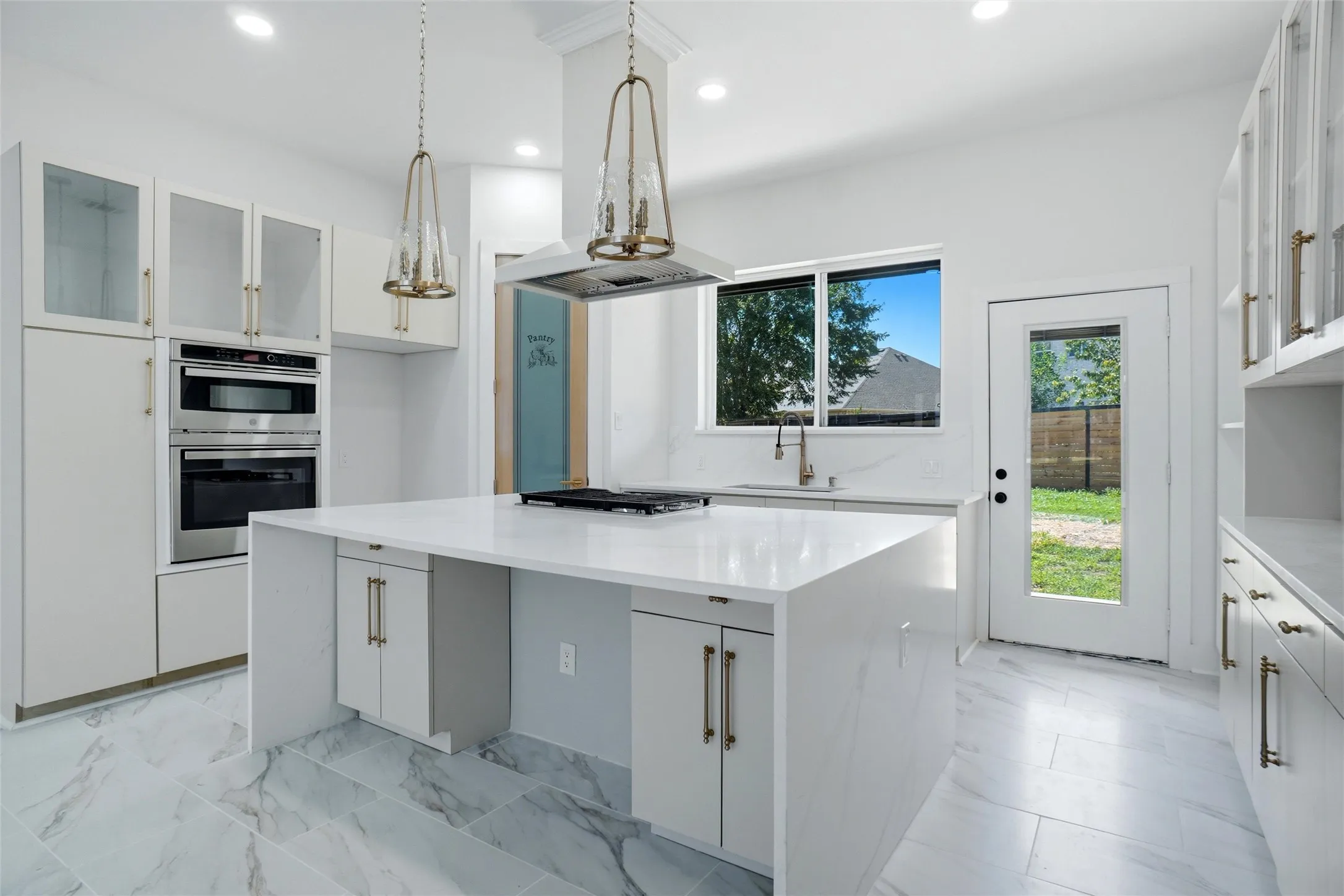 Single Family Residence For Rent in Tarrant County , 400 Hideaway Court, Euless, Texas 76039, 5 Bedroom, 5 Bathroom, 2 Garage spaces, 2,981 Sqft, built in 2026, mls#21304422, Real Estate Agent in Euless, Homes For Rent in Tarrant county, Homes For Rent in Euless, Realtor in Euless Texas, Real Estate Brokerage Independent Realty Texas, Luminita Cordes Realtor
