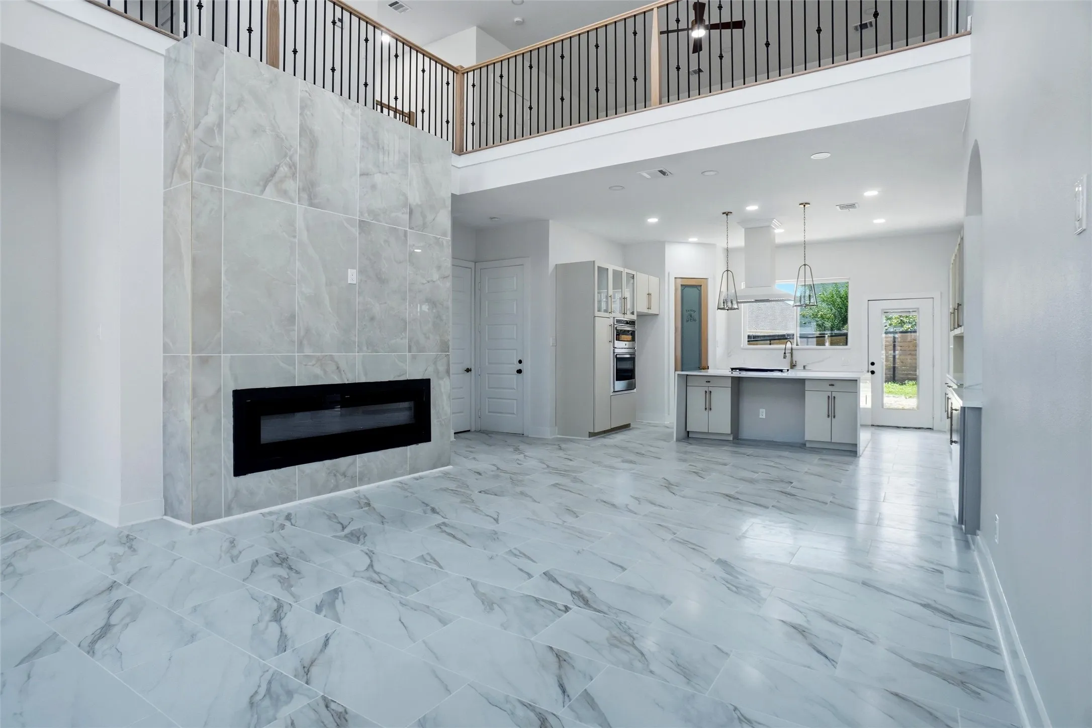 Single Family Residence For Rent in Tarrant County , 400 Hideaway Court, Euless, Texas 76039, 5 Bedroom, 5 Bathroom, 2 Garage spaces, 2,981 Sqft, built in 2026, mls#21304422, Real Estate Agent in Euless, Homes For Rent in Tarrant county, Homes For Rent in Euless, Realtor in Euless Texas, Real Estate Brokerage Independent Realty Texas, Luminita Cordes Realtor