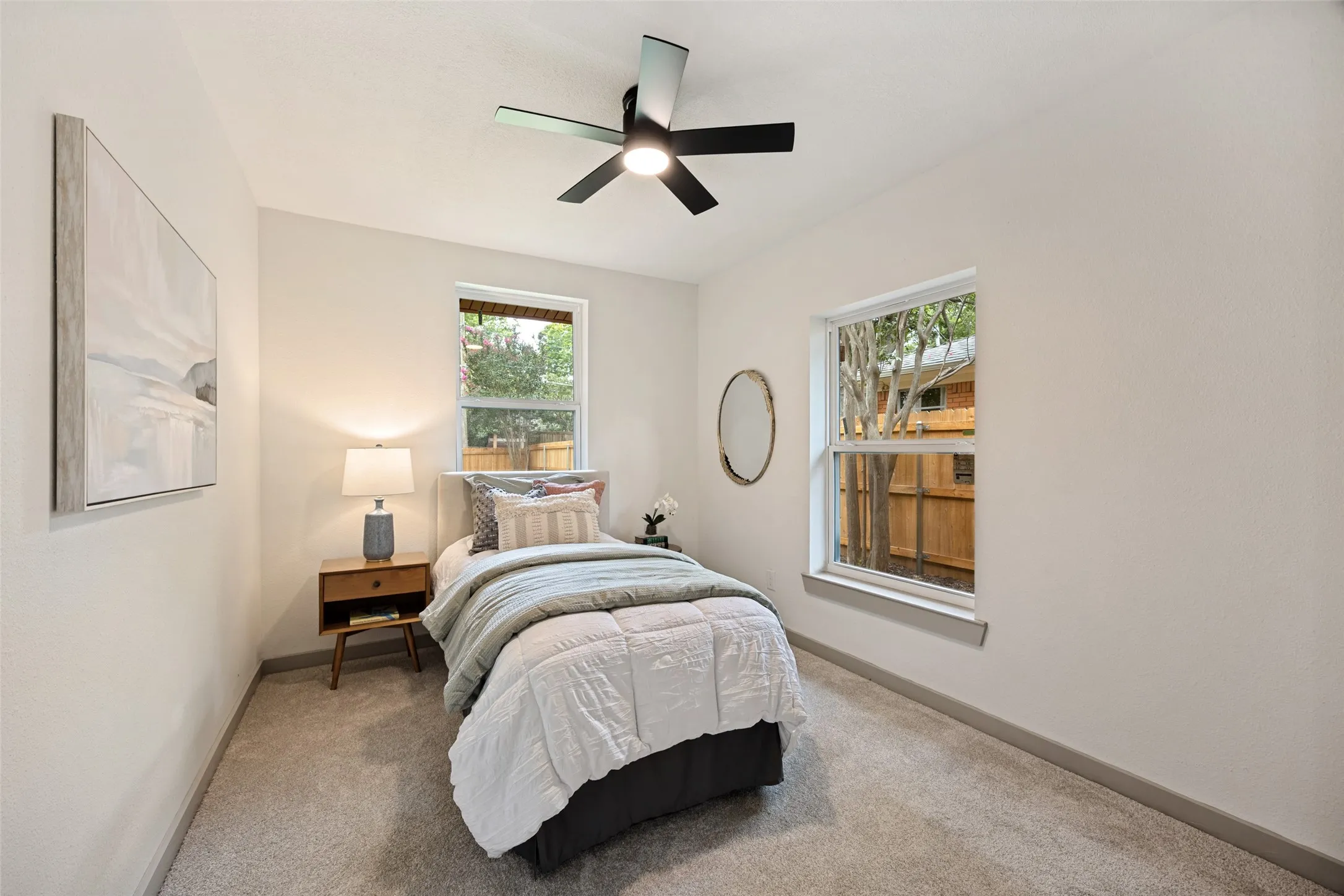 Single Family Residence For Sale in Dallas County , 524 Carol Court, Richardson, Texas 75081, 3 Bedroom, 3 Bathroom, 2 Garage spaces, 1,912 Sqft, built in 1954, mls#21243973, Real Estate Agent in Richardson, Homes For Sale in Dallas county, Homes For Sale in Richardson, Realtor in Richardson Texas, Real Estate Brokerage Independent Realty Texas, Luminita Cordes Realtor