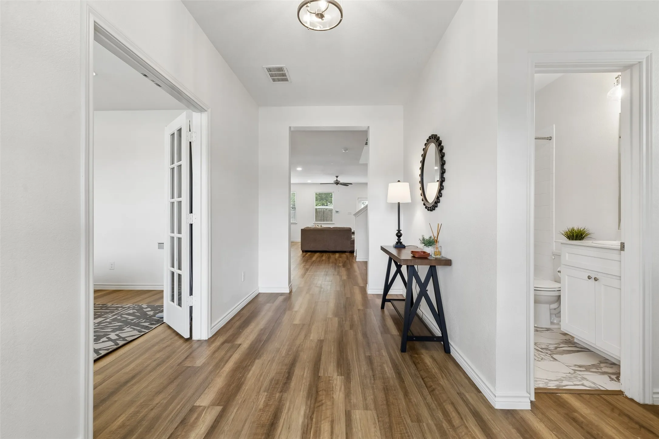 Single Family Residence For Sale in Tarrant County , 2941 Gordon Avenue, Fort Worth, Texas 76110, 3 Bedrooms, 4 Bathrooms, Garage spaces, 2,480 Sqft, built in 2019, Price $625,000, mls#21303404, Real Estate Agent in Fort Worth, Homes For Sale in Tarrant county, Homes For Sale in Fort Worth, Realtor in Fort Worth Texas, Real Estate Brokerage Independent Realty Texas, Luminita Cordes Realtor