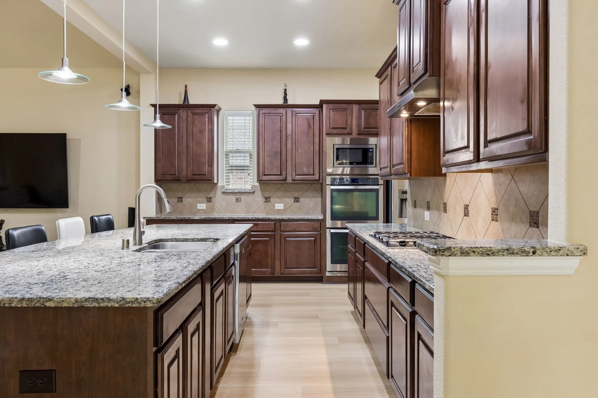 Single Family Residence For Sale in Rockwall County , 302 Phillips Court, Fate, Texas 75087, 4 Bedroom, 3 Bathroom, 3 Garage spaces, 3,426 Sqft, built in 2013, mls#21296056, Real Estate Agent in Fate, Homes For Sale in Rockwall county, Homes For Sale in Fate, Realtor in Fate Texas, Real Estate Brokerage Independent Realty Texas, Luminita Cordes Realtor