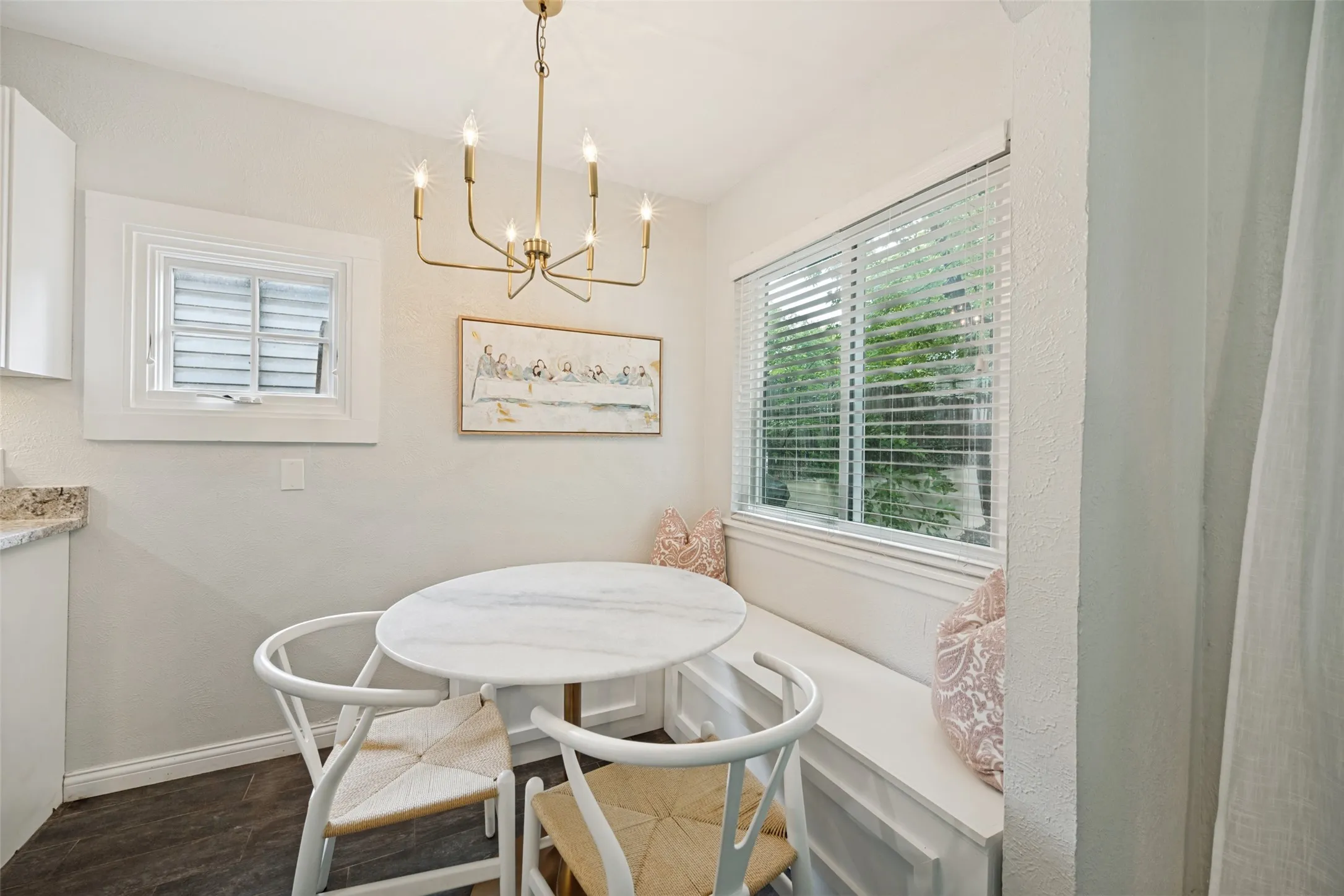 Single Family Residence For Sale in Tarrant County , 4504 Geddes Avenue, Fort Worth, Texas 76107, 2 Bedroom, 1 Bathroom, Garage spaces, 882 Sqft, built in 1952, Price $274,900, mls#21304309, Real Estate Agent in Fort Worth, Homes For Sale in Tarrant county, Homes For Sale in Fort Worth, Realtor in Fort Worth Texas, Real Estate Brokerage Independent Realty Texas, Luminita Cordes Realtor