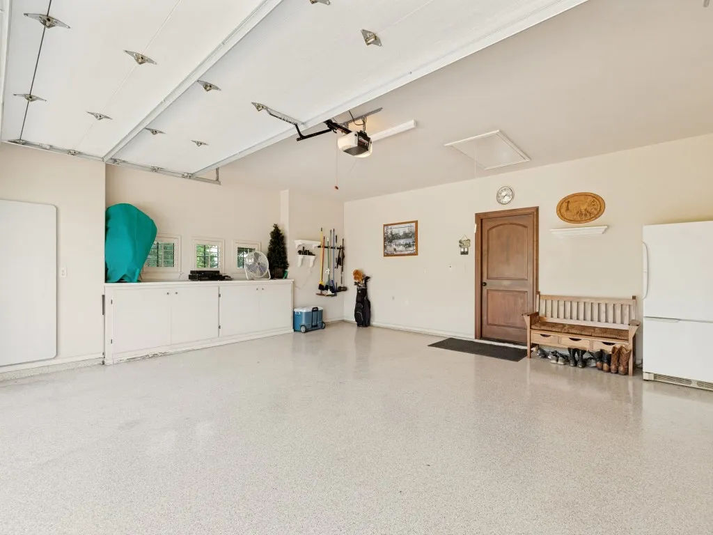 Single Family Residence For Sale in Collin County , 2860 Forest Drive, Celina, Texas 75009, 3 Bedroom, 3 Bathroom, 3 Garage spaces, 2,324 Sqft, built in 2008, mls#21304136, Real Estate Agent in Celina, Homes For Sale in Collin county, Homes For Sale in Celina, Realtor in Celina Texas, Real Estate Brokerage Independent Realty Texas, Luminita Cordes Realtor