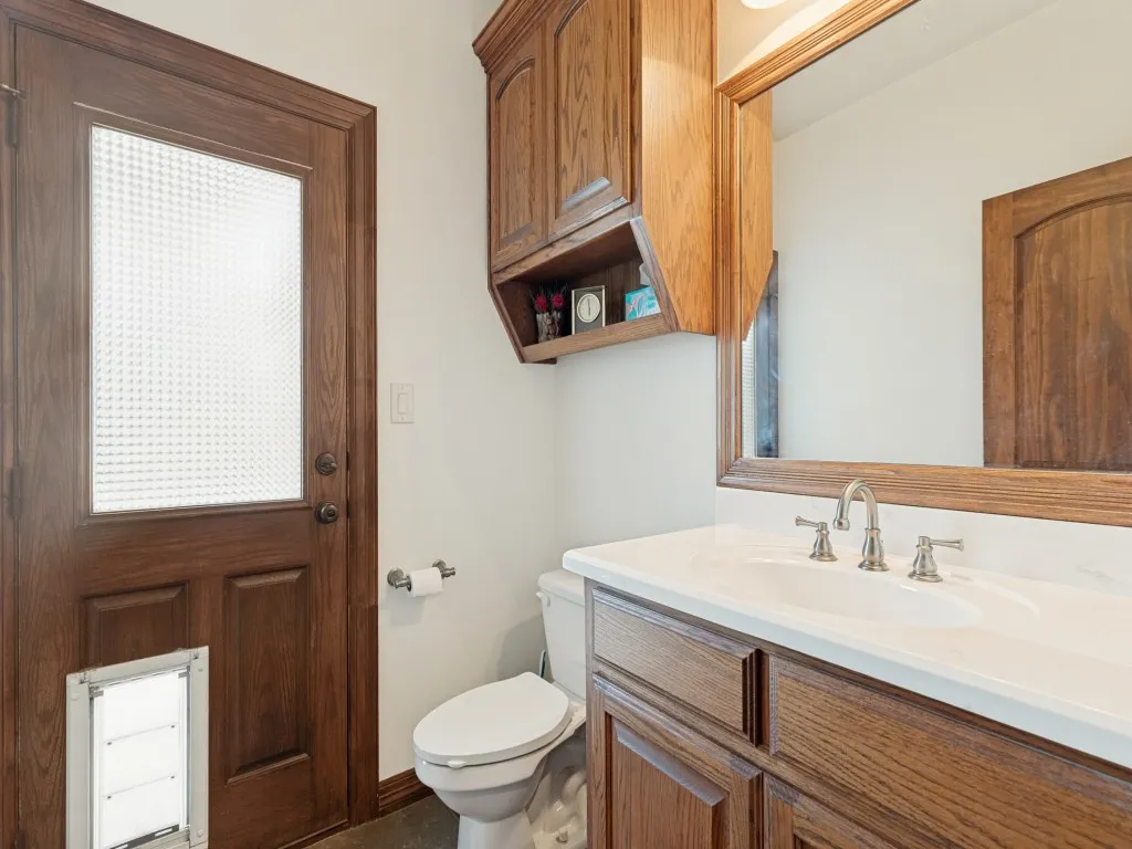 Single Family Residence For Sale in Collin County , 2860 Forest Drive, Celina, Texas 75009, 3 Bedroom, 3 Bathroom, 3 Garage spaces, 2,324 Sqft, built in 2008, mls#21304136, Real Estate Agent in Celina, Homes For Sale in Collin county, Homes For Sale in Celina, Realtor in Celina Texas, Real Estate Brokerage Independent Realty Texas, Luminita Cordes Realtor