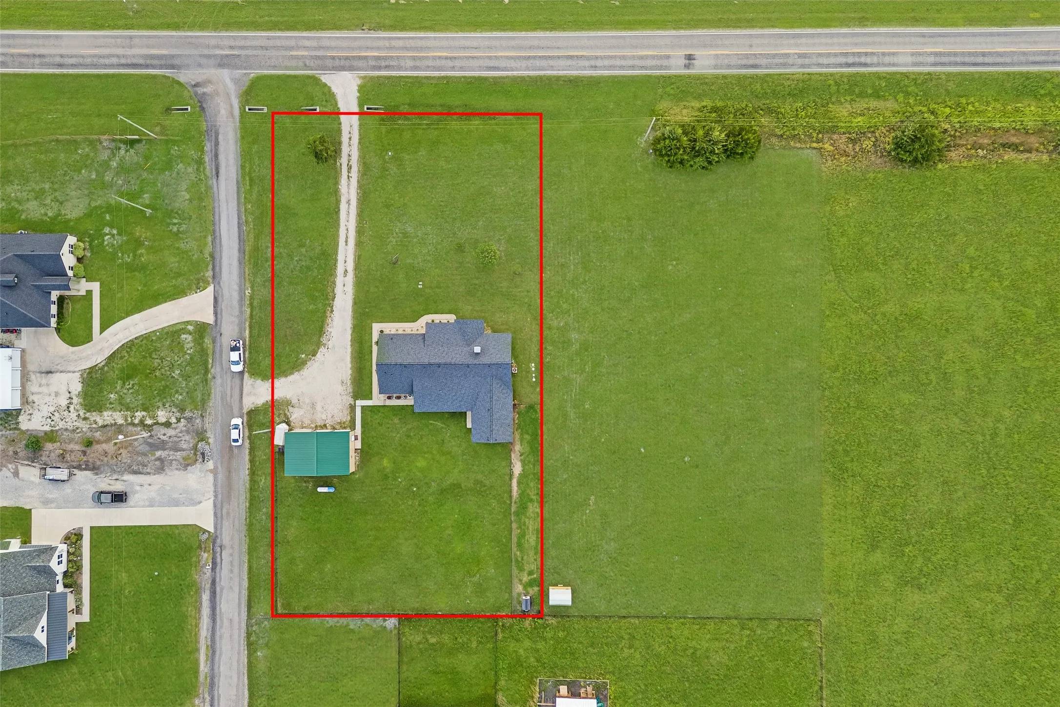 Single Family Residence For Sale in Fannin County , 8677 Fm 1553, Leonard, Texas 75452, 4 Bedroom, 3 Bathroom, 2 Garage spaces, 3,075 Sqft, built in 2019, mls#21288415, Real Estate Agent in Leonard, Homes For Sale in Fannin county, Homes For Sale in Leonard, Realtor in Leonard Texas, Real Estate Brokerage Independent Realty Texas, Luminita Cordes Realtor
