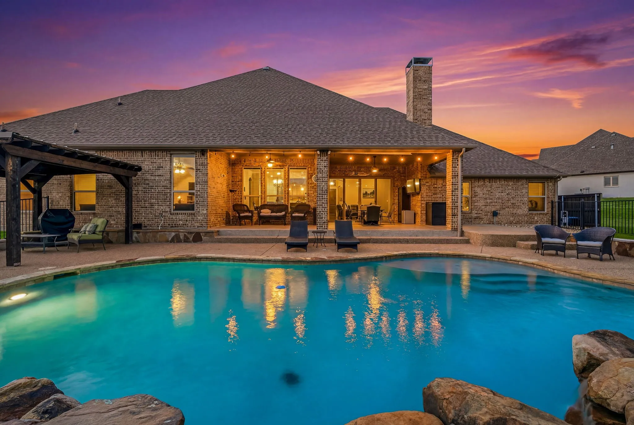 Single Family Residence For Sale in Parker County , 188 Bearclaw Circle, Aledo, Texas 76008, 4 Bedroom, 2 Bathroom, 3 Garage spaces, 3,062 Sqft, built in 2014, mls#21301378, Real Estate Agent in Aledo, Homes For Sale in Parker county, Homes For Sale in Aledo, Realtor in Aledo Texas, Real Estate Brokerage Independent Realty Texas, Luminita Cordes Realtor