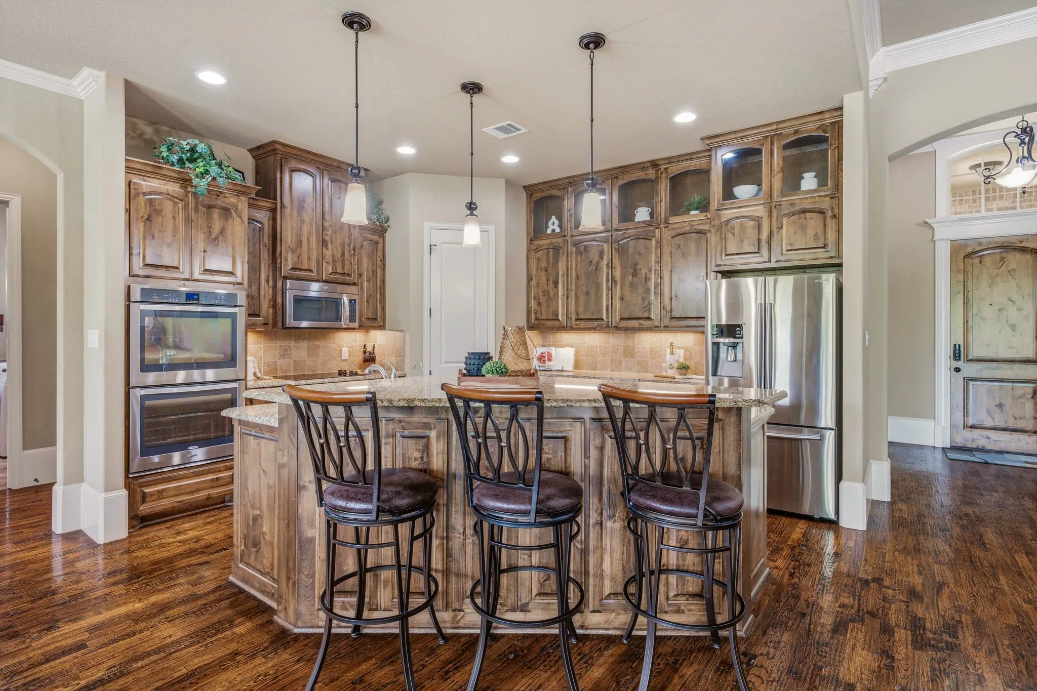 Single Family Residence For Sale in Parker County , 188 Bearclaw Circle, Aledo, Texas 76008, 4 Bedroom, 2 Bathroom, 3 Garage spaces, 3,062 Sqft, built in 2014, mls#21301378, Real Estate Agent in Aledo, Homes For Sale in Parker county, Homes For Sale in Aledo, Realtor in Aledo Texas, Real Estate Brokerage Independent Realty Texas, Luminita Cordes Realtor