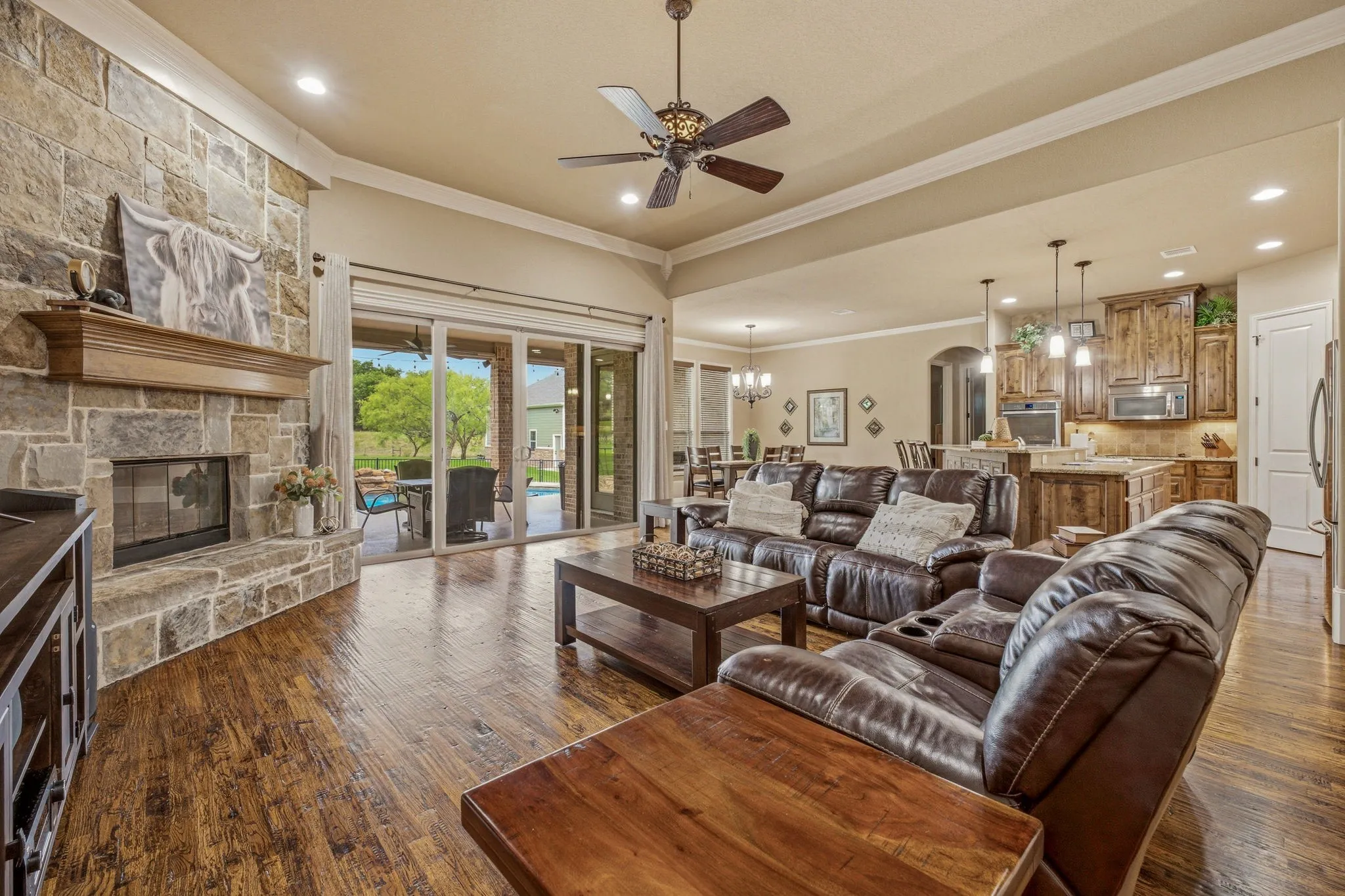 Single Family Residence For Sale in Parker County , 188 Bearclaw Circle, Aledo, Texas 76008, 4 Bedroom, 2 Bathroom, 3 Garage spaces, 3,062 Sqft, built in 2014, mls#21301378, Real Estate Agent in Aledo, Homes For Sale in Parker county, Homes For Sale in Aledo, Realtor in Aledo Texas, Real Estate Brokerage Independent Realty Texas, Luminita Cordes Realtor