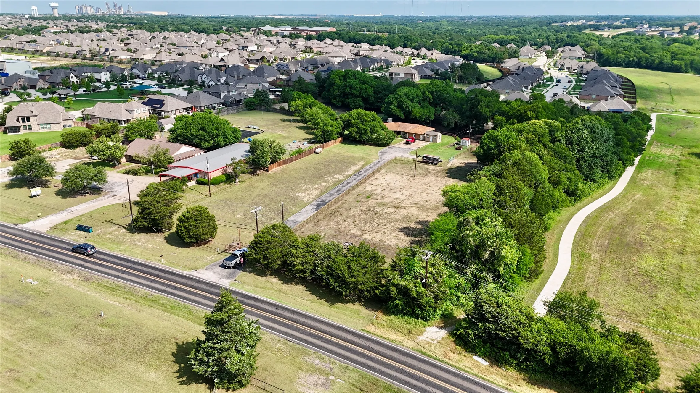 Retail For Sale in Ellis County , 4611-A FM 1387, Midlothian, Texas 76065, 0, 0, Garage spaces, 0 Sqft, built in 1974, mls#21304515, Real Estate Agent in Midlothian, Homes For Sale in Ellis county, Homes For Sale in Midlothian, Realtor in Midlothian Texas, Real Estate Brokerage Independent Realty Texas, Luminita Cordes Realtor