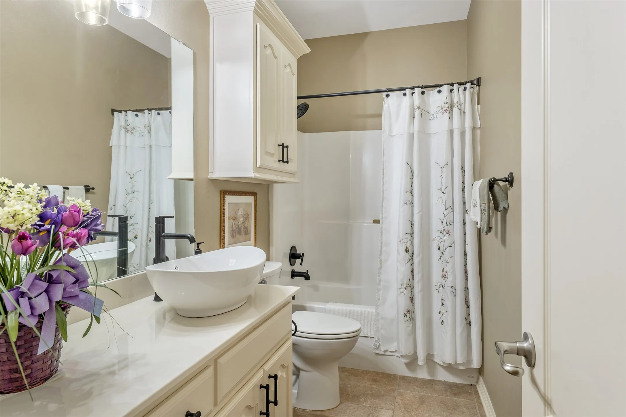 Single Family Residence For Sale in Smith County , 16532 Milwood, Tyler, Texas 75703, 3 Bedroom, 2 Bathroom, 2 Garage spaces, 1,962 Sqft, built in 2007, mls#21304503, Real Estate Agent in Tyler, Homes For Sale in Smith county, Homes For Sale in Tyler, Realtor in Tyler Texas, Real Estate Brokerage Independent Realty Texas, Luminita Cordes Realtor