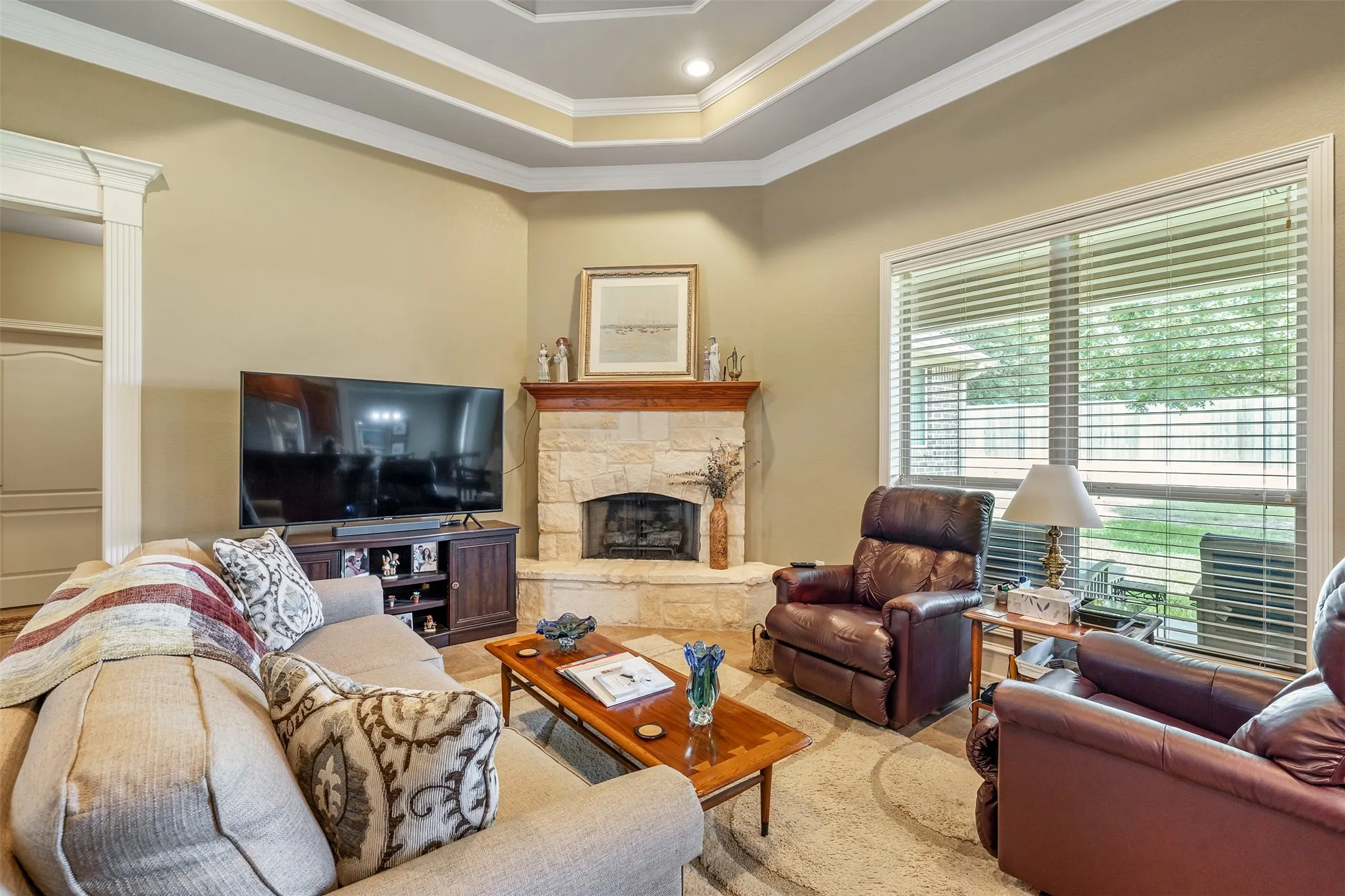 Single Family Residence For Sale in Smith County , 16532 Milwood, Tyler, Texas 75703, 3 Bedroom, 2 Bathroom, 2 Garage spaces, 1,962 Sqft, built in 2007, mls#21304503, Real Estate Agent in Tyler, Homes For Sale in Smith county, Homes For Sale in Tyler, Realtor in Tyler Texas, Real Estate Brokerage Independent Realty Texas, Luminita Cordes Realtor