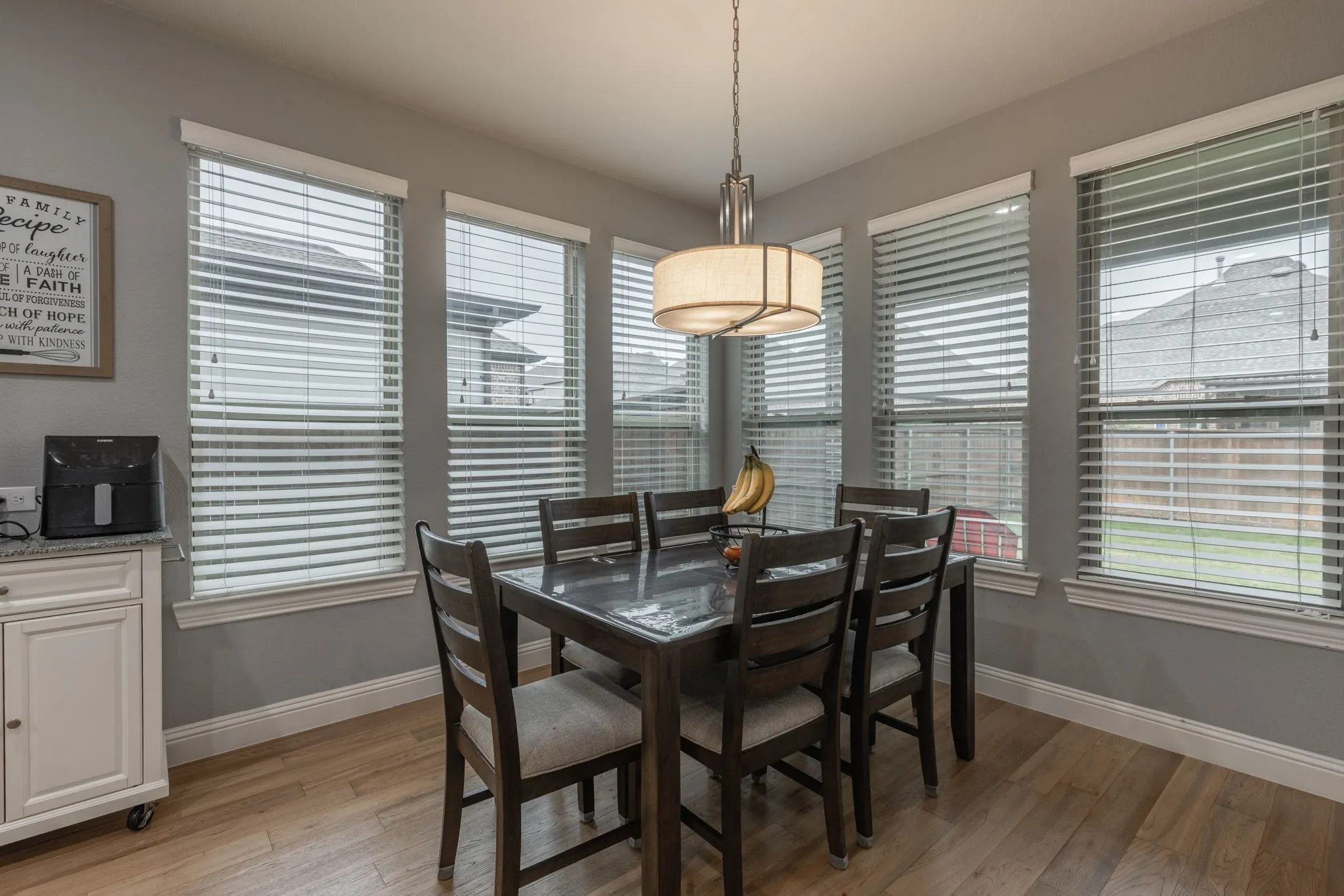 Single Family Residence For Sale in Collin County , 12163 Curry Creek Drive, Frisco, Texas 75035, 4 Bedroom, 3 Bathroom, 2 Garage spaces, 3,035 Sqft, built in 2017, mls#21303910, Real Estate Agent in Frisco, Homes For Sale in Collin county, Homes For Sale in Frisco, Realtor in Frisco Texas, Real Estate Brokerage Independent Realty Texas, Luminita Cordes Realtor