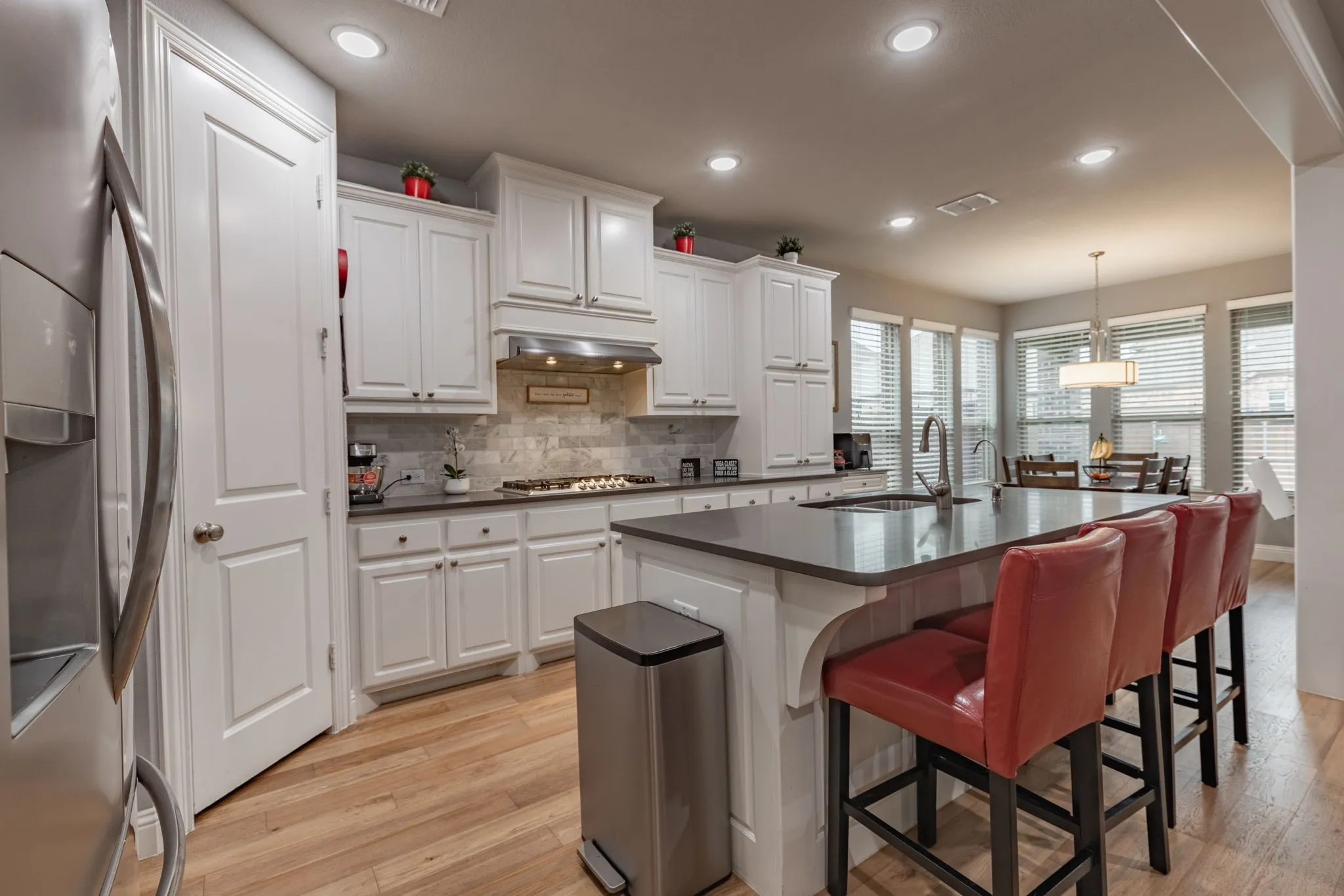 Single Family Residence For Sale in Collin County , 12163 Curry Creek Drive, Frisco, Texas 75035, 4 Bedroom, 3 Bathroom, 2 Garage spaces, 3,035 Sqft, built in 2017, mls#21303910, Real Estate Agent in Frisco, Homes For Sale in Collin county, Homes For Sale in Frisco, Realtor in Frisco Texas, Real Estate Brokerage Independent Realty Texas, Luminita Cordes Realtor