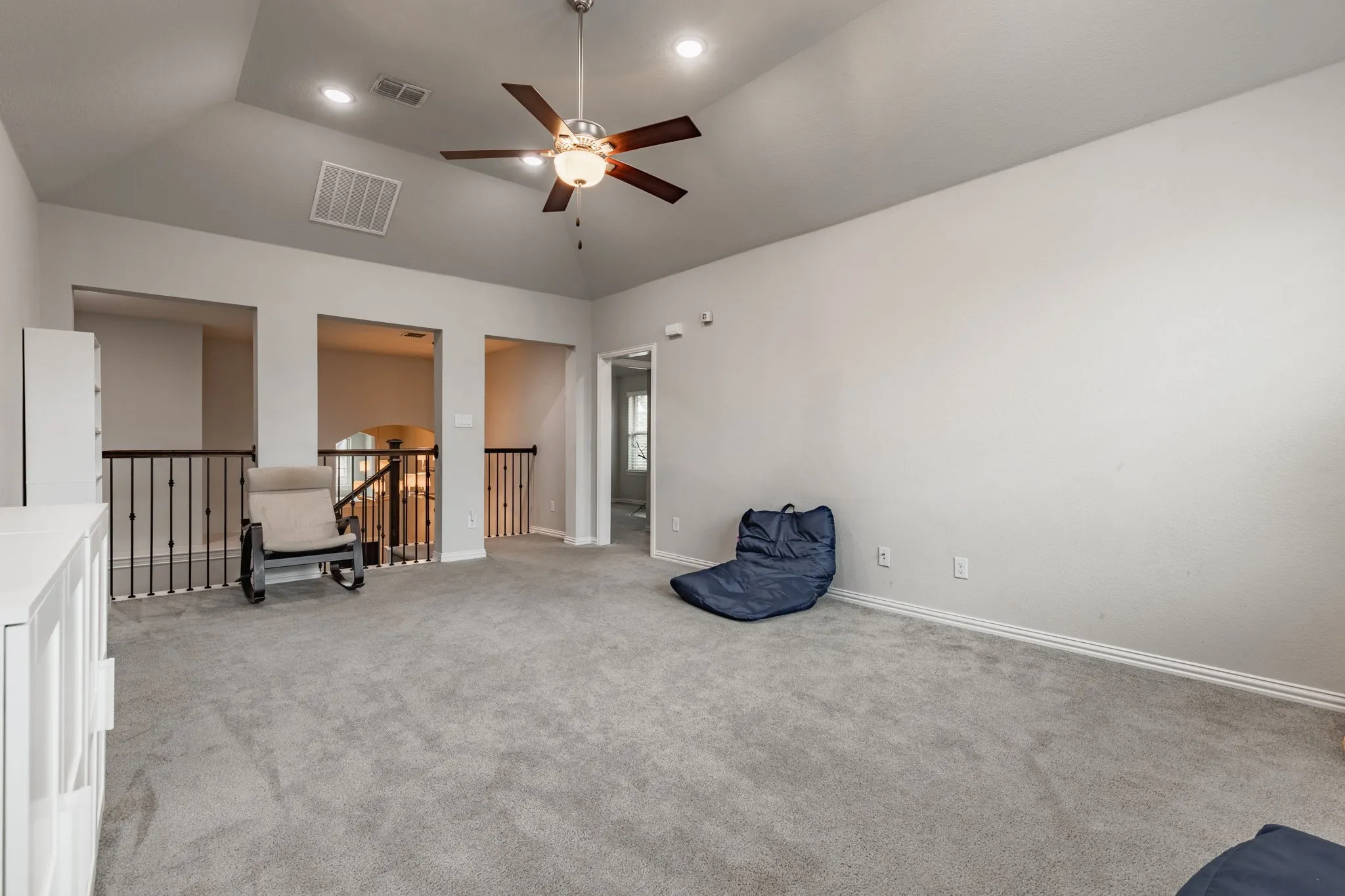 Single Family Residence For Sale in Collin County , 12163 Curry Creek Drive, Frisco, Texas 75035, 4 Bedroom, 3 Bathroom, 2 Garage spaces, 3,035 Sqft, built in 2017, mls#21303910, Real Estate Agent in Frisco, Homes For Sale in Collin county, Homes For Sale in Frisco, Realtor in Frisco Texas, Real Estate Brokerage Independent Realty Texas, Luminita Cordes Realtor