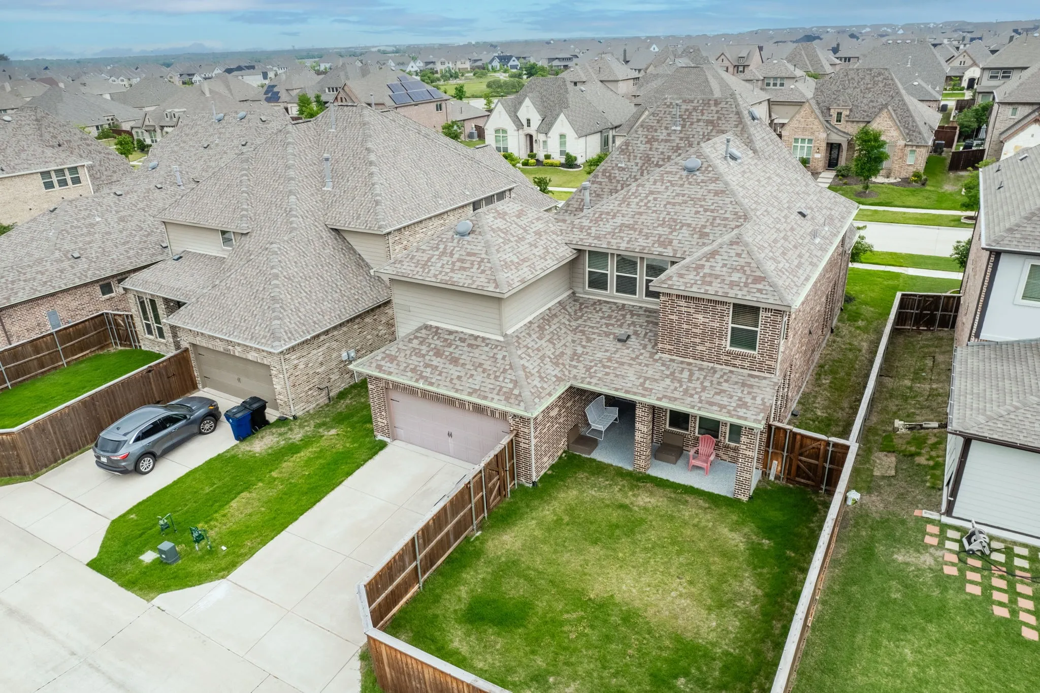 Single Family Residence For Sale in Collin County , 12163 Curry Creek Drive, Frisco, Texas 75035, 4 Bedroom, 3 Bathroom, 2 Garage spaces, 3,035 Sqft, built in 2017, mls#21303910, Real Estate Agent in Frisco, Homes For Sale in Collin county, Homes For Sale in Frisco, Realtor in Frisco Texas, Real Estate Brokerage Independent Realty Texas, Luminita Cordes Realtor