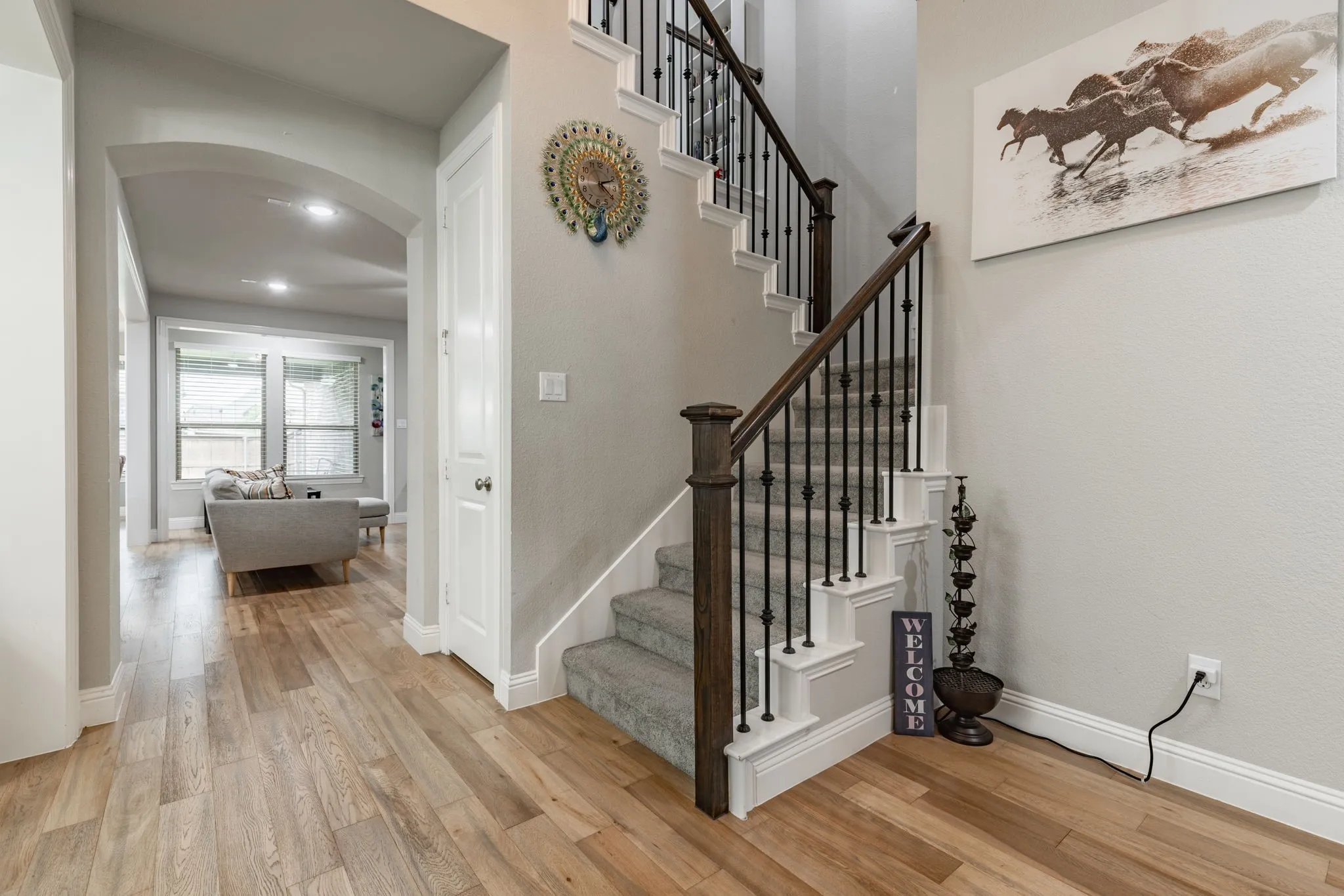 Single Family Residence For Sale in Collin County , 12163 Curry Creek Drive, Frisco, Texas 75035, 4 Bedroom, 3 Bathroom, 2 Garage spaces, 3,035 Sqft, built in 2017, mls#21303910, Real Estate Agent in Frisco, Homes For Sale in Collin county, Homes For Sale in Frisco, Realtor in Frisco Texas, Real Estate Brokerage Independent Realty Texas, Luminita Cordes Realtor