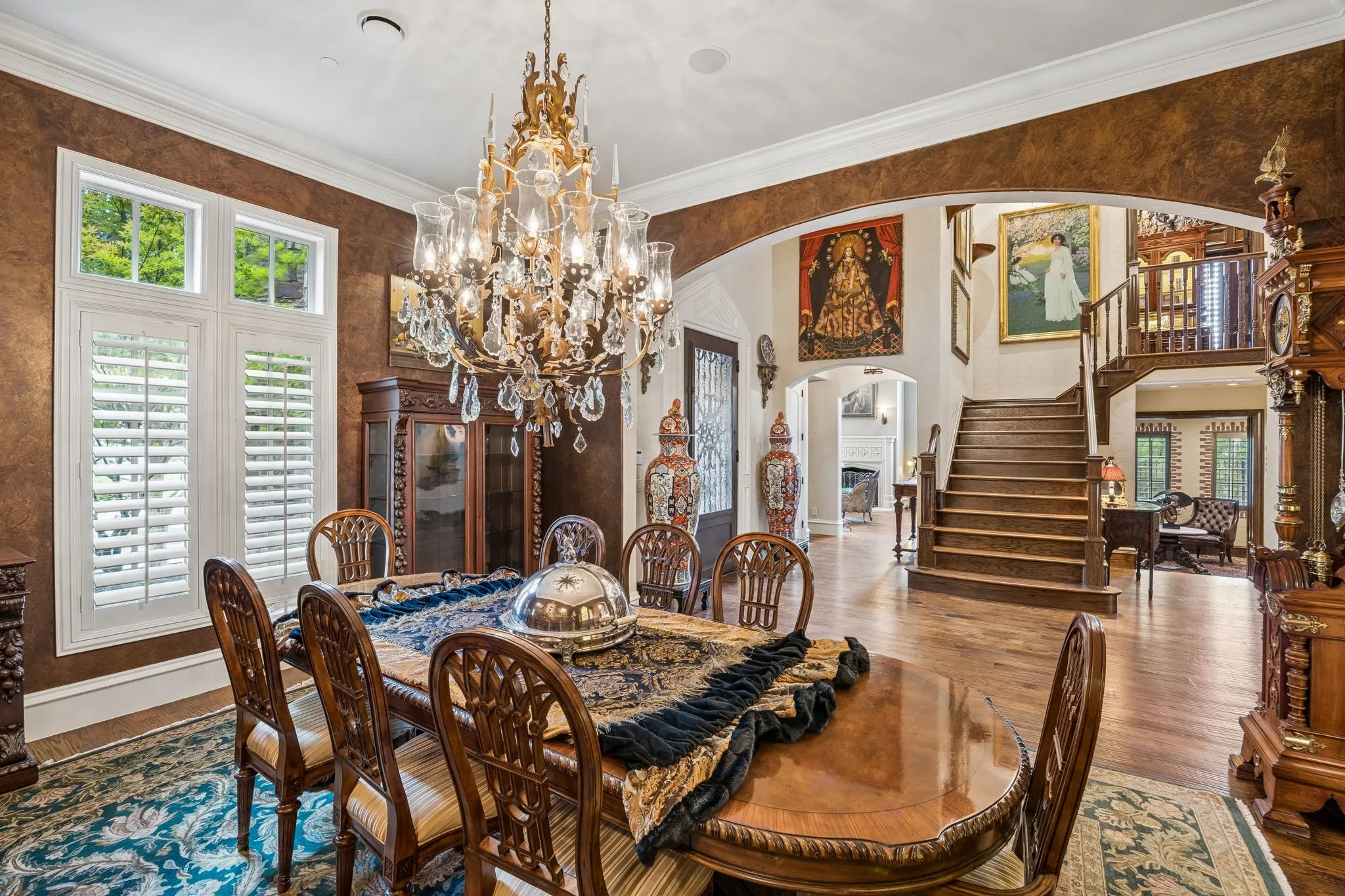 Single Family Residence For Sale in Tarrant County , 5804 Chalford Common, Colleyville, Texas 76034, 5 Bedroom, 8 Bathroom, 4 Garage spaces, 7,912 Sqft, built in 2008, mls#21303085, Real Estate Agent in Colleyville, Homes For Sale in Tarrant county, Homes For Sale in Colleyville, Realtor in Colleyville Texas, Real Estate Brokerage Independent Realty Texas, Luminita Cordes Realtor