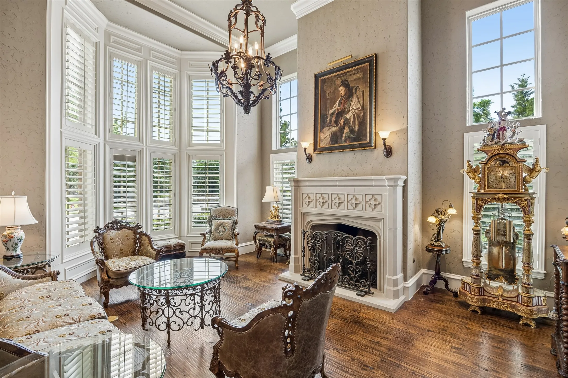 Single Family Residence For Sale in Tarrant County , 5804 Chalford Common, Colleyville, Texas 76034, 5 Bedroom, 8 Bathroom, 4 Garage spaces, 7,912 Sqft, built in 2008, mls#21303085, Real Estate Agent in Colleyville, Homes For Sale in Tarrant county, Homes For Sale in Colleyville, Realtor in Colleyville Texas, Real Estate Brokerage Independent Realty Texas, Luminita Cordes Realtor