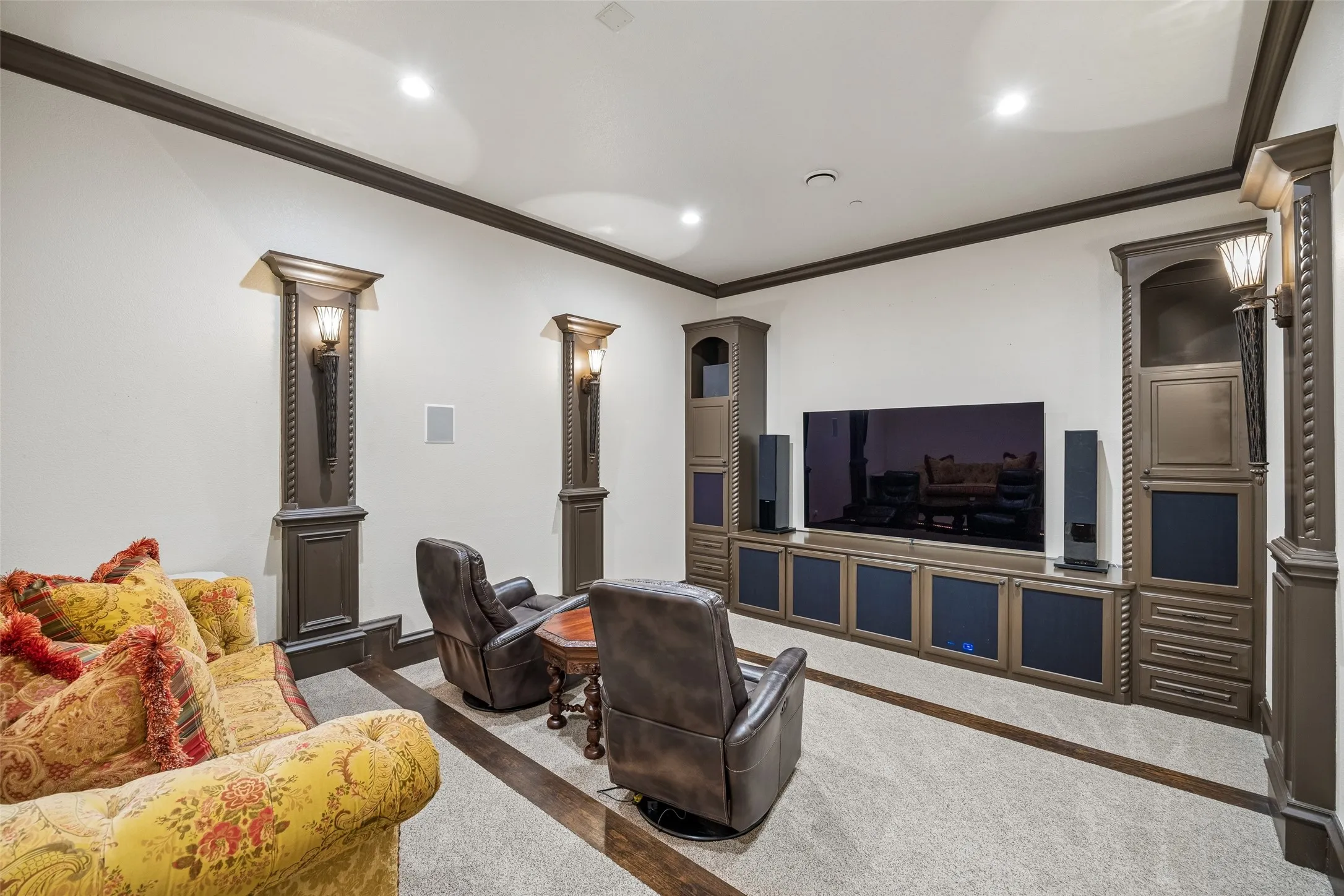 Single Family Residence For Sale in Tarrant County , 5804 Chalford Common, Colleyville, Texas 76034, 5 Bedroom, 8 Bathroom, 4 Garage spaces, 7,912 Sqft, built in 2008, mls#21303085, Real Estate Agent in Colleyville, Homes For Sale in Tarrant county, Homes For Sale in Colleyville, Realtor in Colleyville Texas, Real Estate Brokerage Independent Realty Texas, Luminita Cordes Realtor