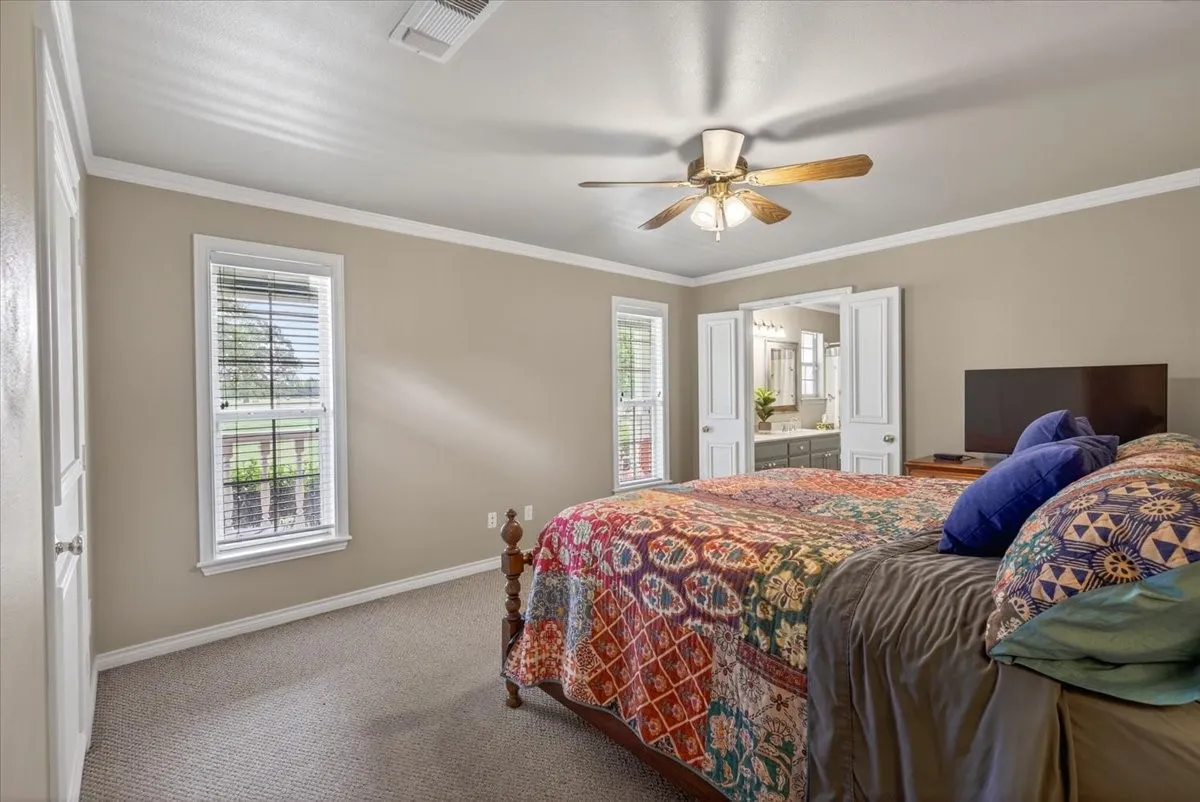 Single Family Residence For Sale in Kaufman County , 16140 County Road 4009, Mabank, Texas 75147, 4 Bedroom, 3 Bathroom, 2 Garage spaces, 3,161 Sqft, built in 1997, mls#21304523, Real Estate Agent in Mabank, Homes For Sale in Kaufman county, Homes For Sale in Mabank, Realtor in Mabank Texas, Real Estate Brokerage Independent Realty Texas, Luminita Cordes Realtor