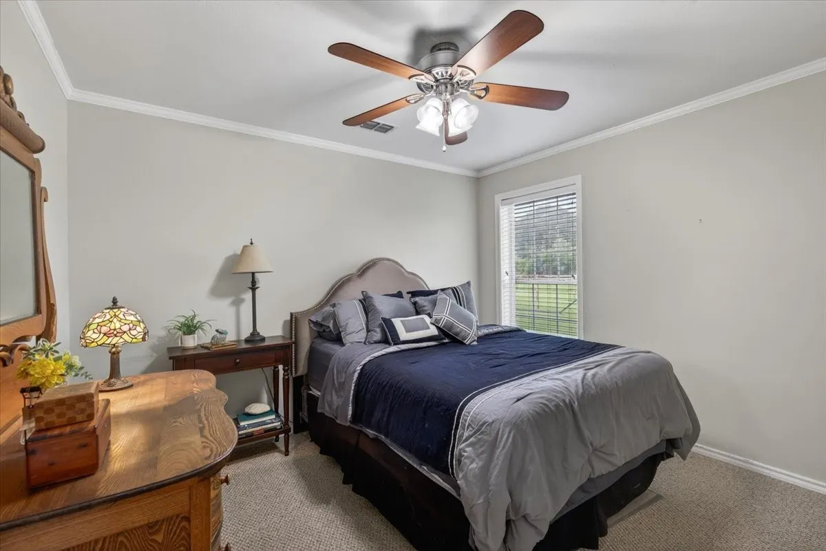 Single Family Residence For Sale in Kaufman County , 16140 County Road 4009, Mabank, Texas 75147, 4 Bedroom, 3 Bathroom, 2 Garage spaces, 3,161 Sqft, built in 1997, mls#21304523, Real Estate Agent in Mabank, Homes For Sale in Kaufman county, Homes For Sale in Mabank, Realtor in Mabank Texas, Real Estate Brokerage Independent Realty Texas, Luminita Cordes Realtor