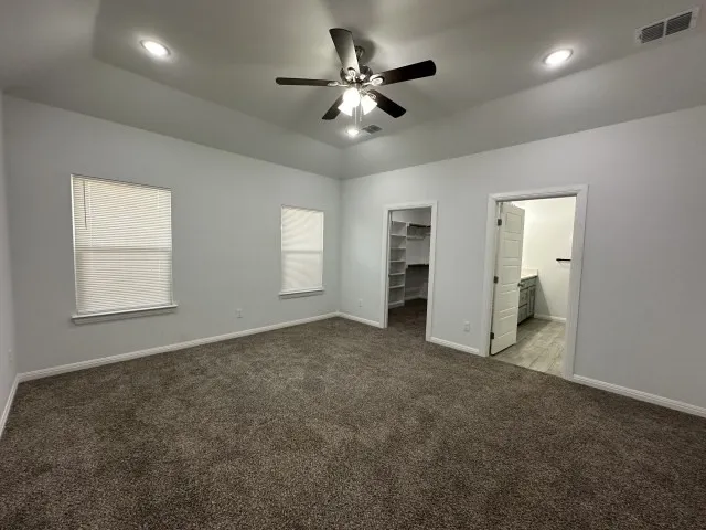 Single Family Residence For Sale in Tarrant County , 917 E Maddox Avenue, Fort Worth, Texas 76104, 3 Bedroom, 2 Bathroom, 2 Garage spaces, 1,986 Sqft, built in 2024, mls#21304487, Real Estate Agent in Fort Worth, Homes For Sale in Tarrant county, Homes For Sale in Fort Worth, Realtor in Fort Worth Texas, Real Estate Brokerage Independent Realty Texas, Luminita Cordes Realtor