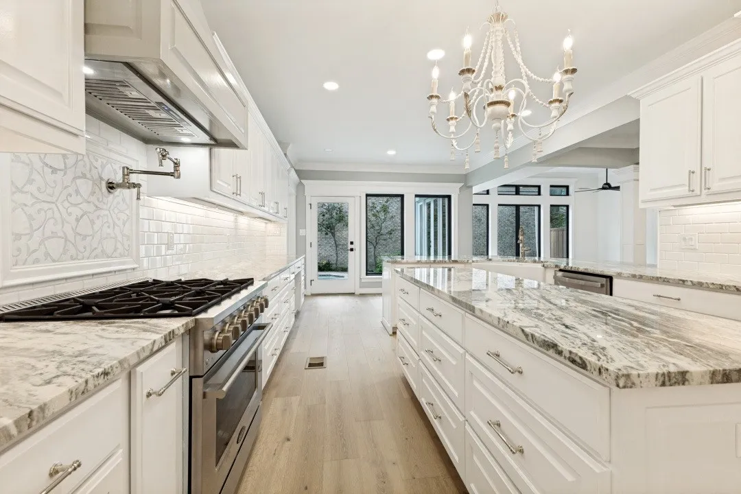 Single Family Residence For Sale in Dallas County , 12118 Elysian Court, Dallas, Texas 75230, 3 Bedroom, 4 Bathroom, 2 Garage spaces, 3,374 Sqft, built in 1979, mls#21295270, Real Estate Agent in Dallas, Homes For Sale in Dallas county, Homes For Sale in Dallas, Realtor in Dallas Texas, Real Estate Brokerage Independent Realty Texas, Luminita Cordes Realtor