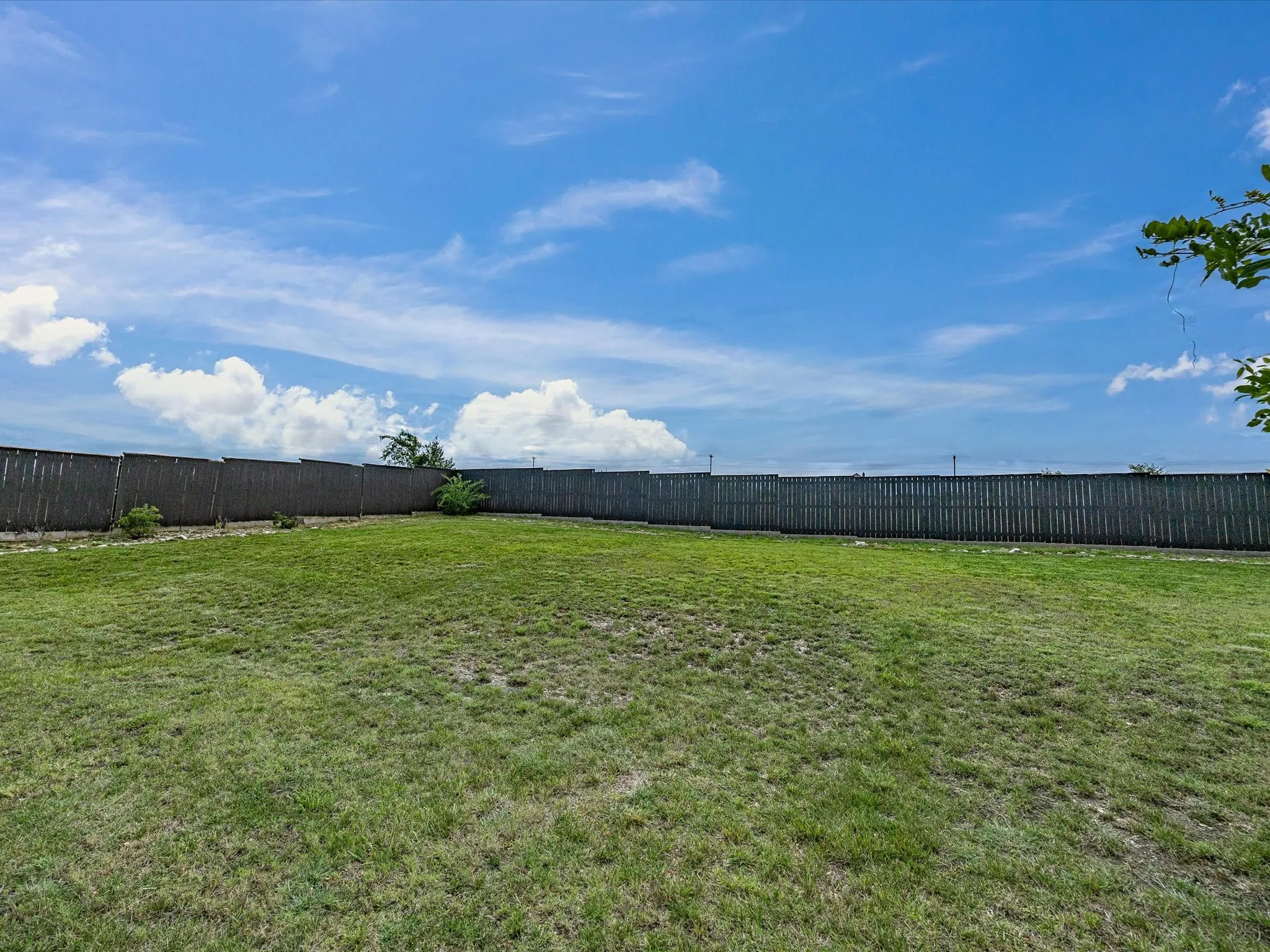 Single Family Residence For Sale in Parker County , 1032 Justin Drive, Springtown, Texas 76082, 4 Bedroom, 3 Bathroom, 2 Garage spaces, 2,951 Sqft, built in 2020, mls#21304444, Real Estate Agent in Springtown, Homes For Sale in Parker county, Homes For Sale in Springtown, Realtor in Springtown Texas, Real Estate Brokerage Independent Realty Texas, Luminita Cordes Realtor