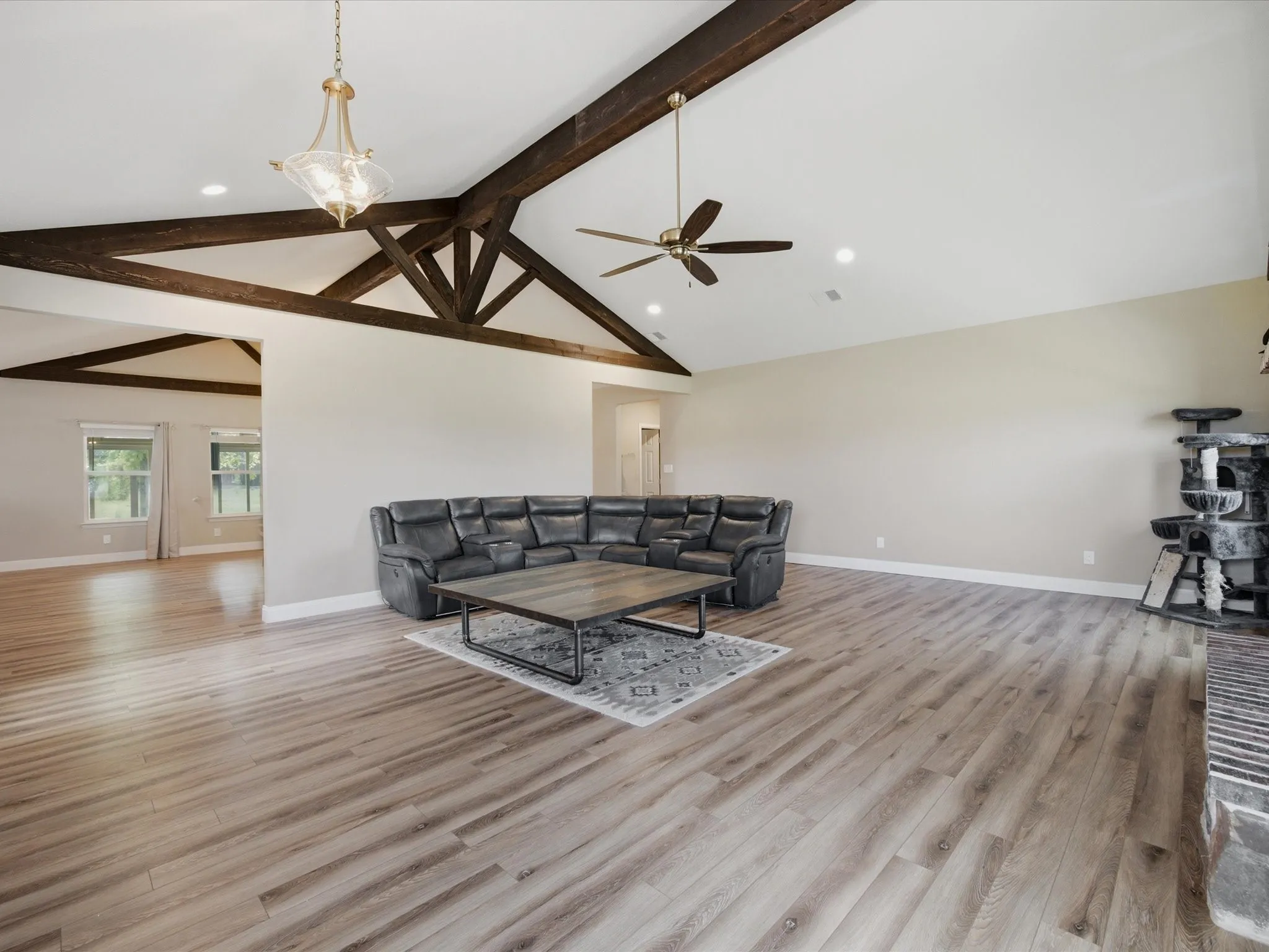 Single Family Residence For Sale in Parker County , 1032 Justin Drive, Springtown, Texas 76082, 4 Bedroom, 3 Bathroom, 2 Garage spaces, 2,951 Sqft, built in 2020, mls#21304444, Real Estate Agent in Springtown, Homes For Sale in Parker county, Homes For Sale in Springtown, Realtor in Springtown Texas, Real Estate Brokerage Independent Realty Texas, Luminita Cordes Realtor
