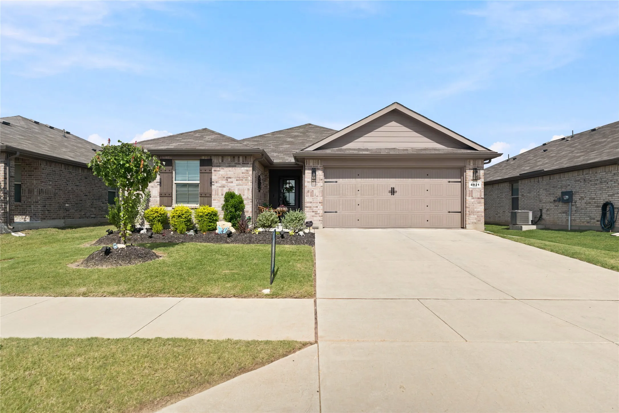 Single Family Residence For Sale in Tarrant County , 8821 Playmoor Drive, Fort Worth, Texas 76131, 5 Bedroom, 2 Bathroom, 2 Garage spaces, 2,004 Sqft, built in 2024, mls#21302851, Real Estate Agent in Fort Worth, Homes For Sale in Tarrant county, Homes For Sale in Fort Worth, Realtor in Fort Worth Texas, Real Estate Brokerage Independent Realty Texas, Luminita Cordes Realtor