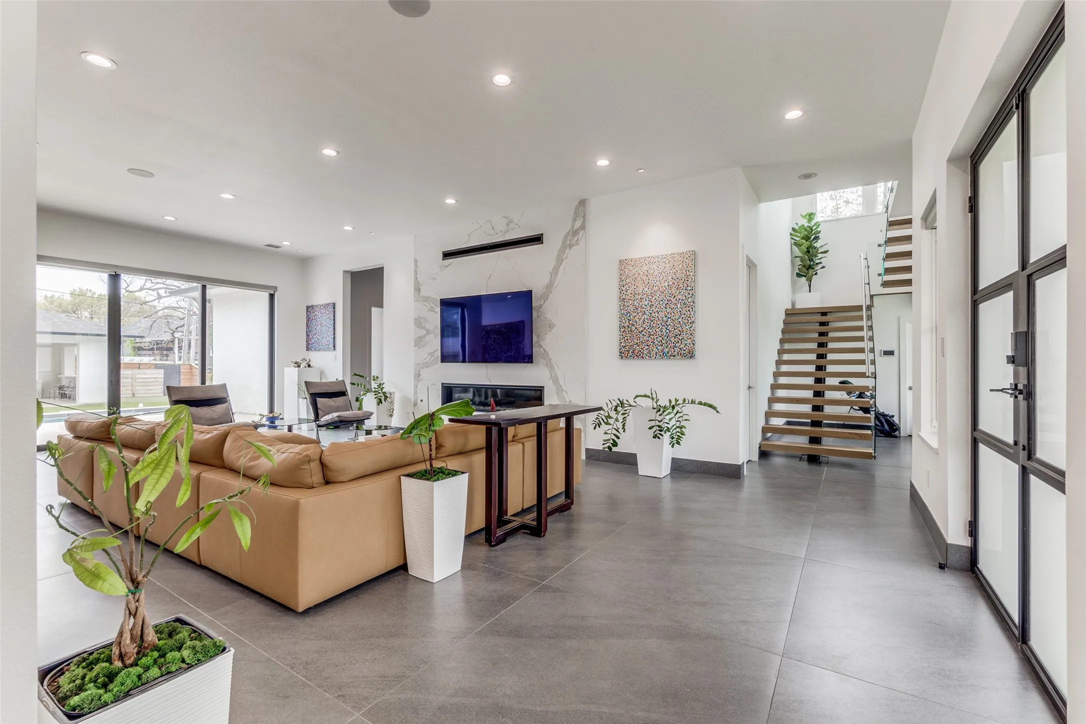 Single Family Residence For Rent in Dallas County , 5618 Goodwin Avenue, Dallas, Texas 75206, 3 Bedrooms, 3 Bathrooms, 2 Garage spaces, 4,169 Sqft, built in 2021, Price $15,500, mls#21304524, Real Estate Agent in Dallas, Homes For Rent in Dallas county, Homes For Rent in Dallas, Realtor in Dallas Texas, Real Estate Brokerage Independent Realty Texas, Luminita Cordes Realtor