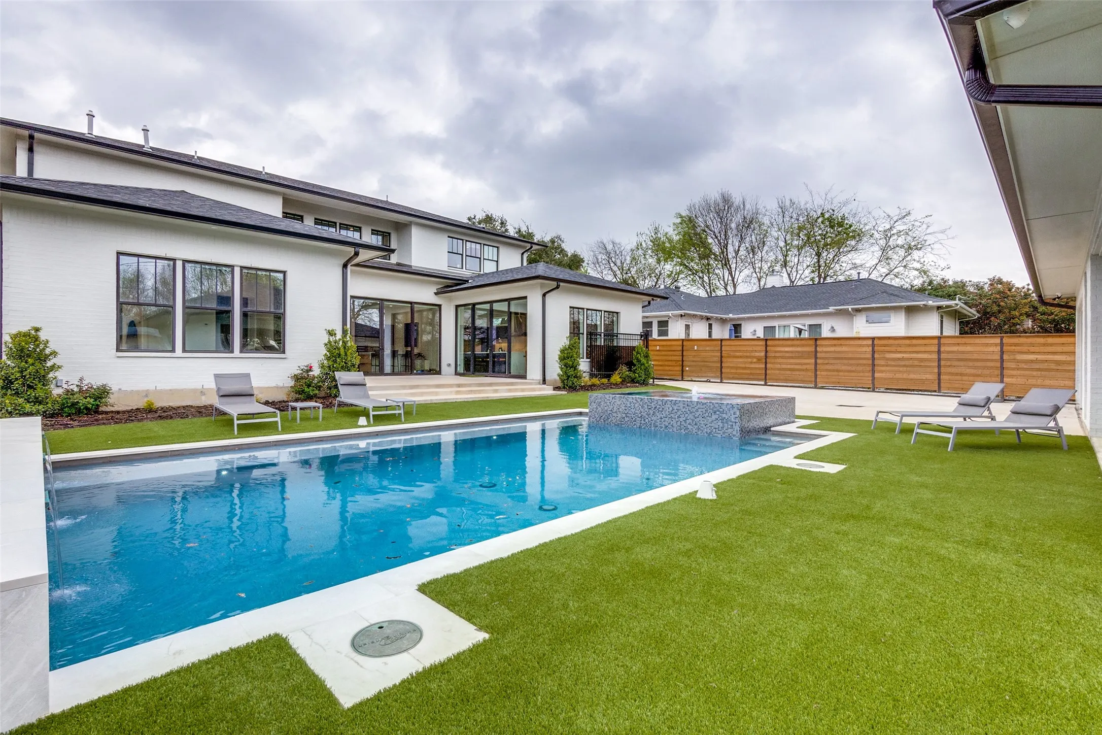 Single Family Residence For Rent in Dallas County , 5618 Goodwin Avenue, Dallas, Texas 75206, 3 Bedrooms, 3 Bathrooms, 2 Garage spaces, 4,169 Sqft, built in 2021, Price $15,500, mls#21304524, Real Estate Agent in Dallas, Homes For Rent in Dallas county, Homes For Rent in Dallas, Realtor in Dallas Texas, Real Estate Brokerage Independent Realty Texas, Luminita Cordes Realtor
