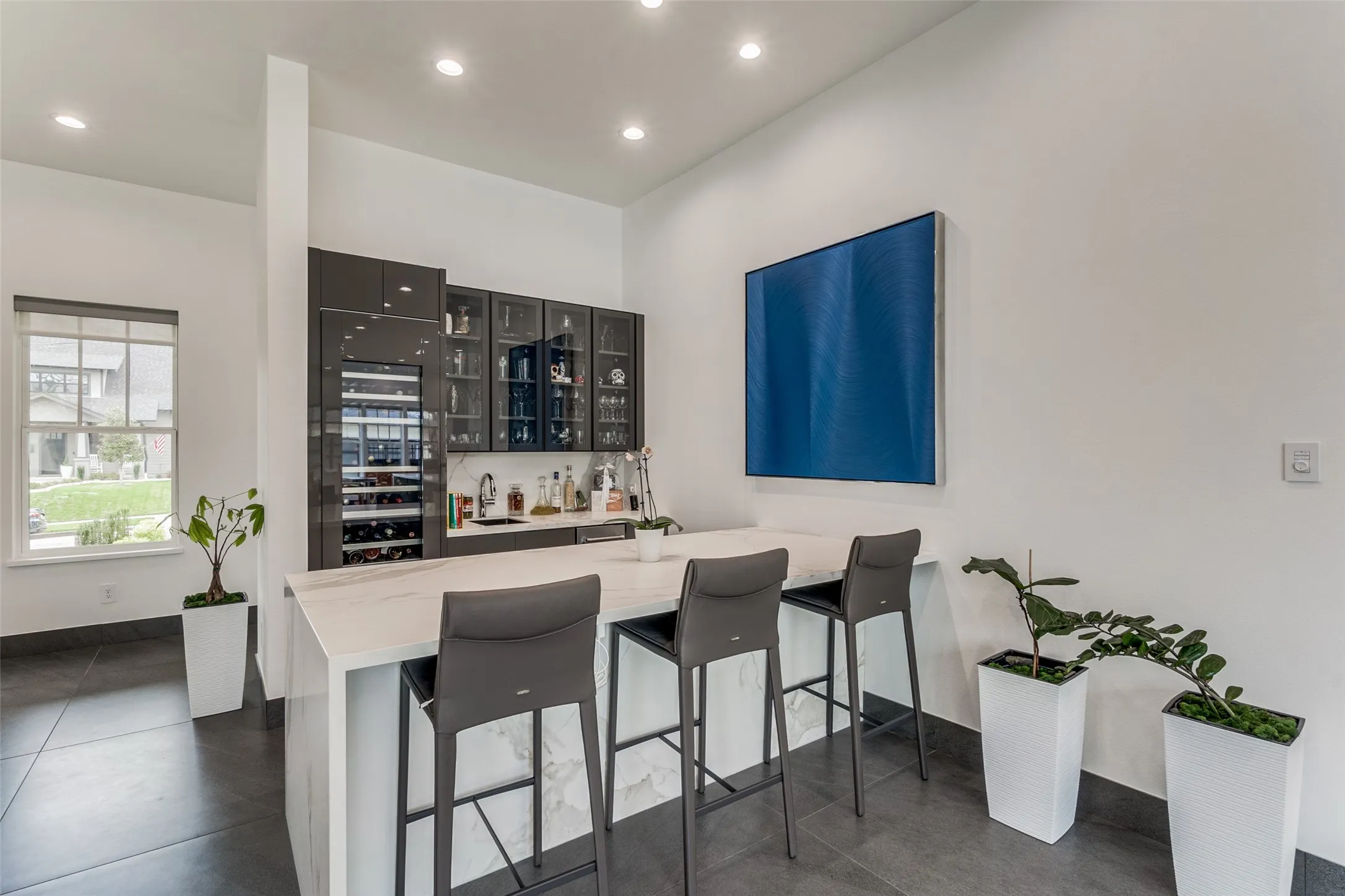 Single Family Residence For Rent in Dallas County , 5618 Goodwin Avenue, Dallas, Texas 75206, 3 Bedrooms, 3 Bathrooms, 2 Garage spaces, 4,169 Sqft, built in 2021, Price $15,500, mls#21304524, Real Estate Agent in Dallas, Homes For Rent in Dallas county, Homes For Rent in Dallas, Realtor in Dallas Texas, Real Estate Brokerage Independent Realty Texas, Luminita Cordes Realtor