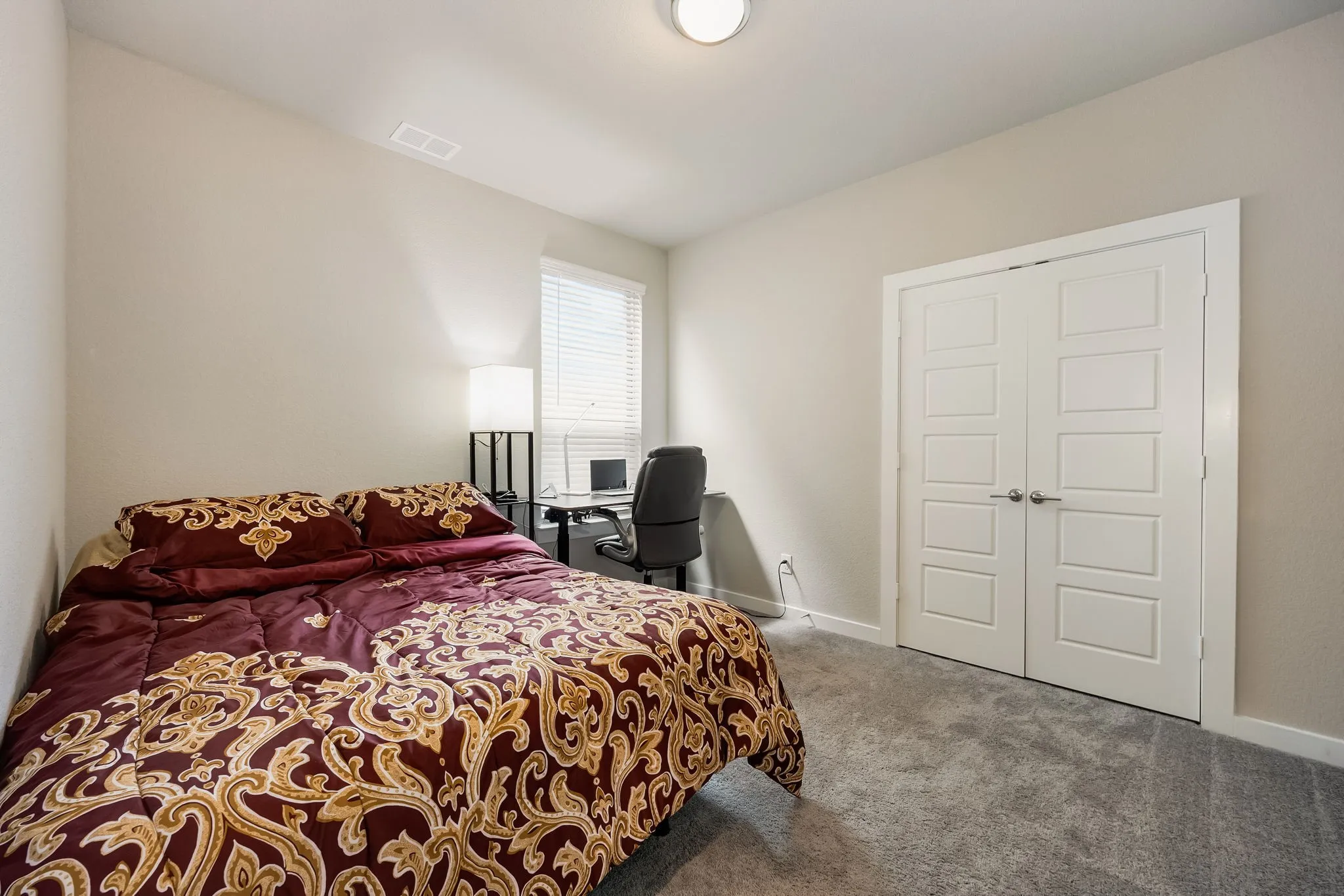 Single Family Residence For Sale in Tarrant County , 10628 Tonkala Drive, Fort Worth, Texas 76179, 5 Bedroom, 4 Bathroom, 2 Garage spaces, 3,594 Sqft, built in 2022, mls#21301984, Real Estate Agent in Fort Worth, Homes For Sale in Tarrant county, Homes For Sale in Fort Worth, Realtor in Fort Worth Texas, Real Estate Brokerage Independent Realty Texas, Luminita Cordes Realtor