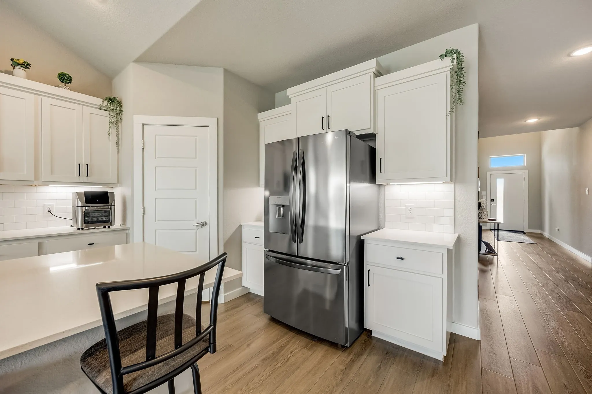 Single Family Residence For Sale in Tarrant County , 10628 Tonkala Drive, Fort Worth, Texas 76179, 5 Bedroom, 4 Bathroom, 2 Garage spaces, 3,594 Sqft, built in 2022, mls#21301984, Real Estate Agent in Fort Worth, Homes For Sale in Tarrant county, Homes For Sale in Fort Worth, Realtor in Fort Worth Texas, Real Estate Brokerage Independent Realty Texas, Luminita Cordes Realtor