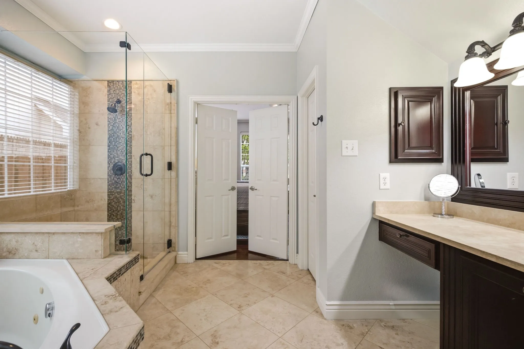 Single Family Residence For Sale in Denton County , 2127 Quail Meadow Lane, Frisco, Texas 75036, 4 Bedroom, 3 Bathroom, 2 Garage spaces, 3,056 Sqft, built in 2002, mls#21303035, Real Estate Agent in Frisco, Homes For Sale in Denton county, Homes For Sale in Frisco, Realtor in Frisco Texas, Real Estate Brokerage Independent Realty Texas, Luminita Cordes Realtor