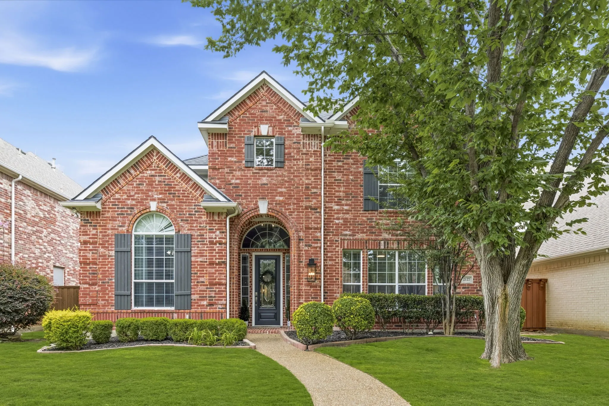 Single Family Residence For Sale in Denton County , 2127 Quail Meadow Lane, Frisco, Texas 75036, 4 Bedroom, 3 Bathroom, 2 Garage spaces, 3,056 Sqft, built in 2002, mls#21303035, Real Estate Agent in Frisco, Homes For Sale in Denton county, Homes For Sale in Frisco, Realtor in Frisco Texas, Real Estate Brokerage Independent Realty Texas, Luminita Cordes Realtor