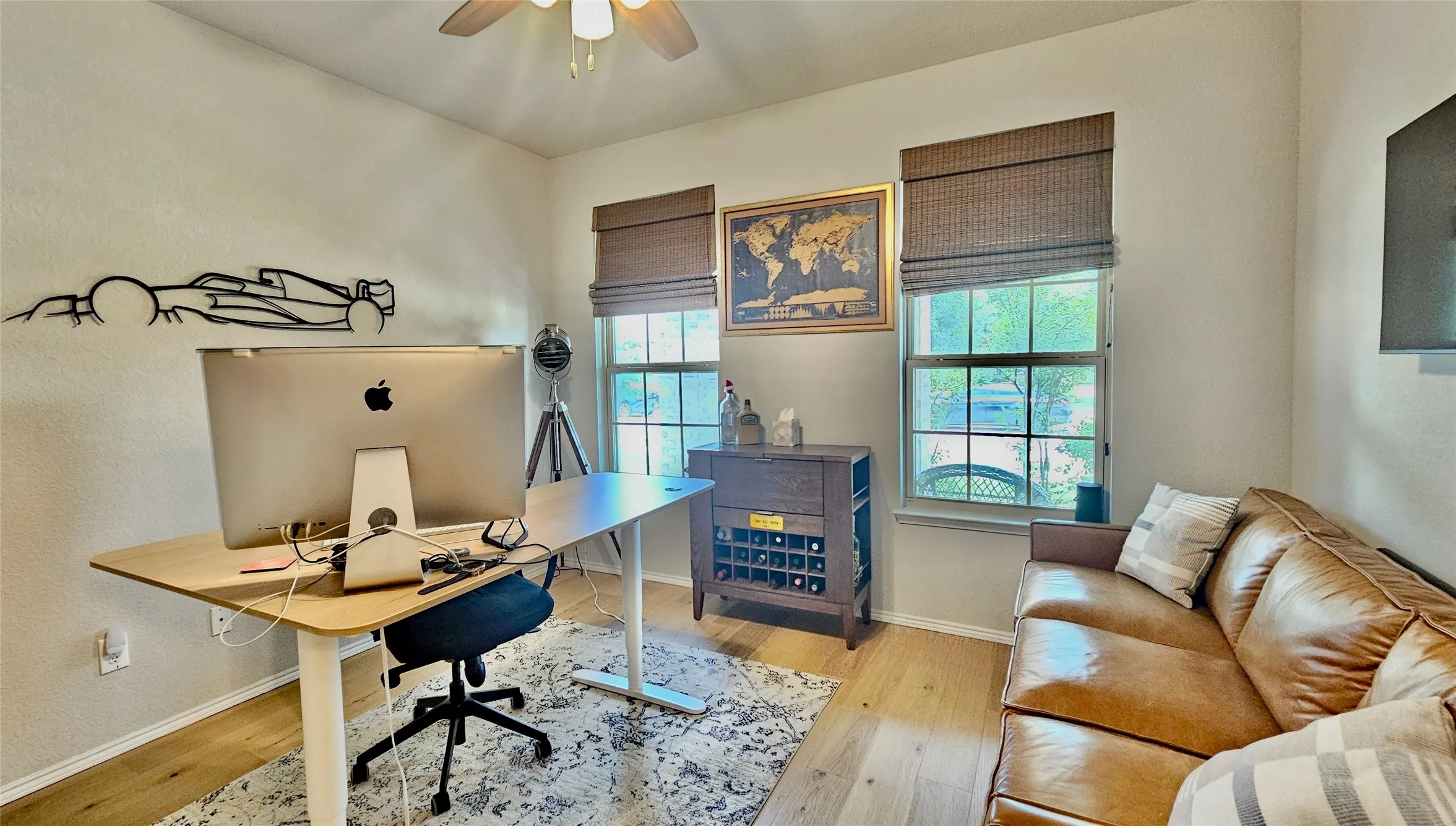 Single Family Residence For Sale in Tarrant County , 3744 Holly Brook Drive, Fort Worth, Texas 76244, 3 Bedroom, 3 Bathroom, 2 Garage spaces, 3,195 Sqft, built in 2017, Price $549,000, mls#21304281, Real Estate Agent in Fort Worth, Homes For Sale in Tarrant county, Homes For Sale in Fort Worth, Realtor in Fort Worth Texas, Real Estate Brokerage Independent Realty Texas, Luminita Cordes Realtor