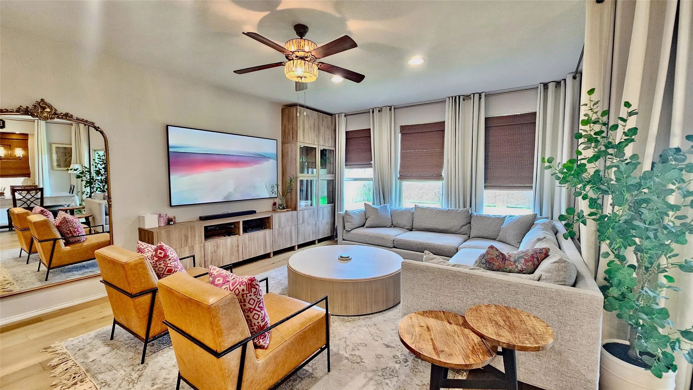 Single Family Residence For Sale in Tarrant County , 3744 Holly Brook Drive, Fort Worth, Texas 76244, 3 Bedroom, 3 Bathroom, 2 Garage spaces, 3,195 Sqft, built in 2017, Price $549,000, mls#21304281, Real Estate Agent in Fort Worth, Homes For Sale in Tarrant county, Homes For Sale in Fort Worth, Realtor in Fort Worth Texas, Real Estate Brokerage Independent Realty Texas, Luminita Cordes Realtor